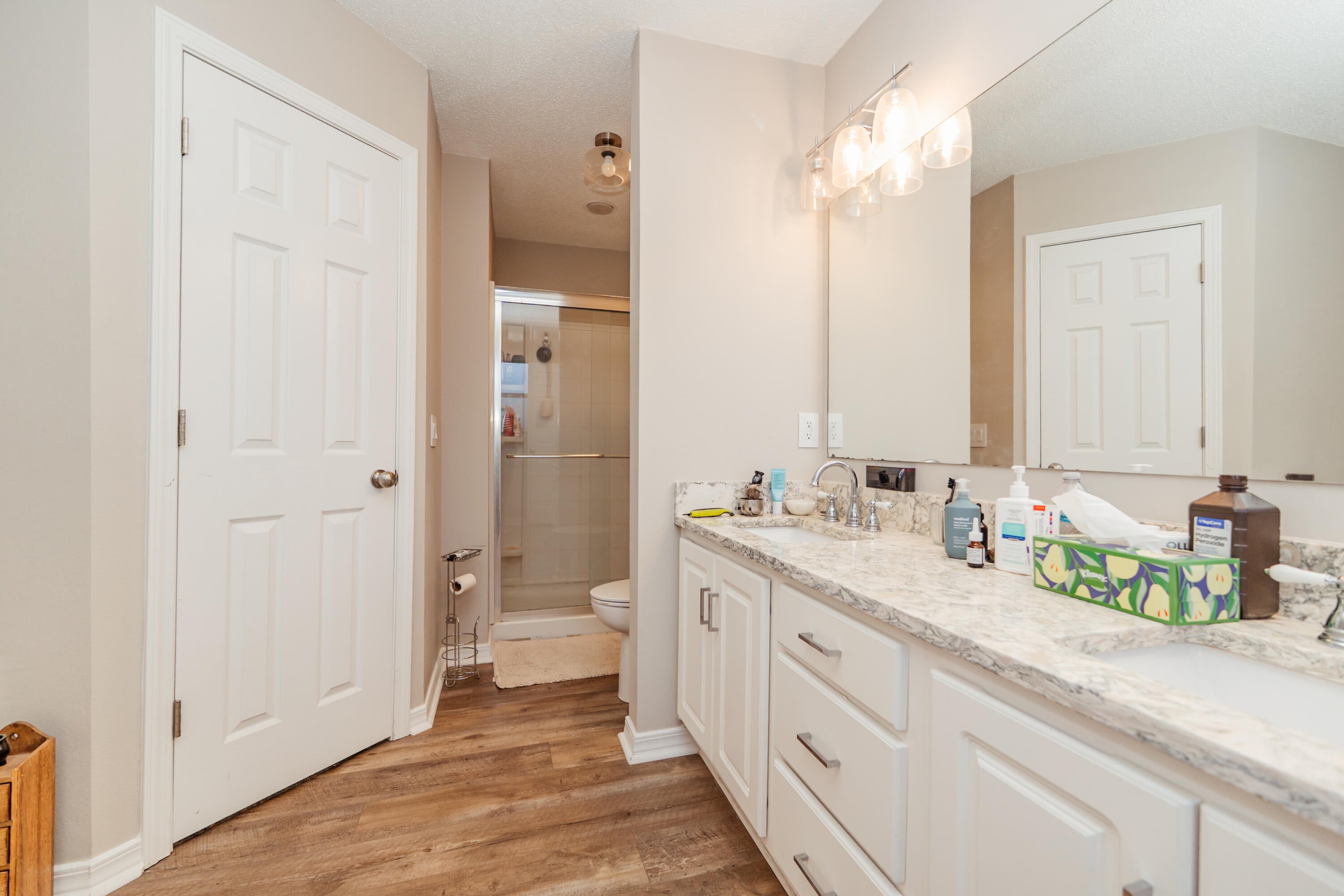 COUNTRYVIEW ESTATES 10TH ADDN - Residential Lease