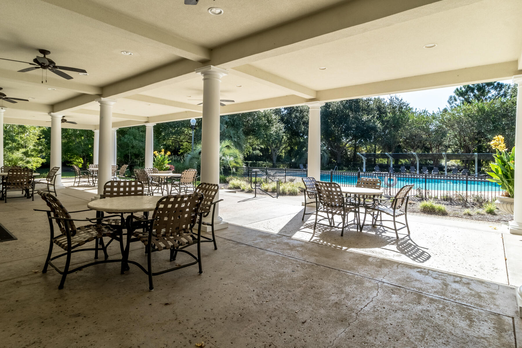 ONE WATER PLACE - Residential
