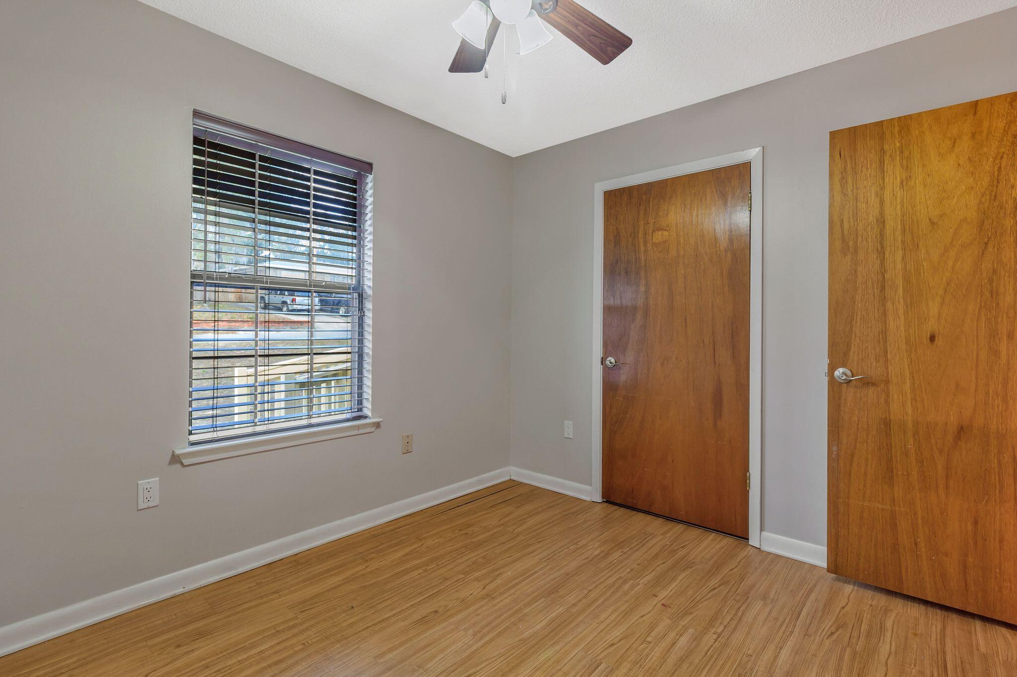 HELMS & ALLEN - Residential Lease