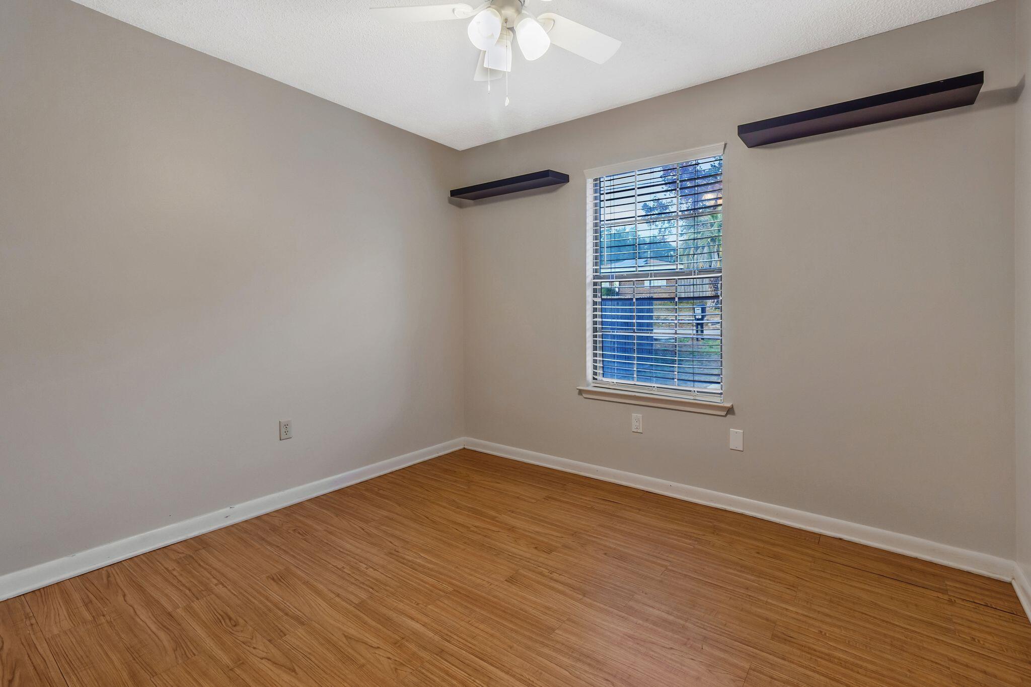 HELMS & ALLEN - Residential Lease