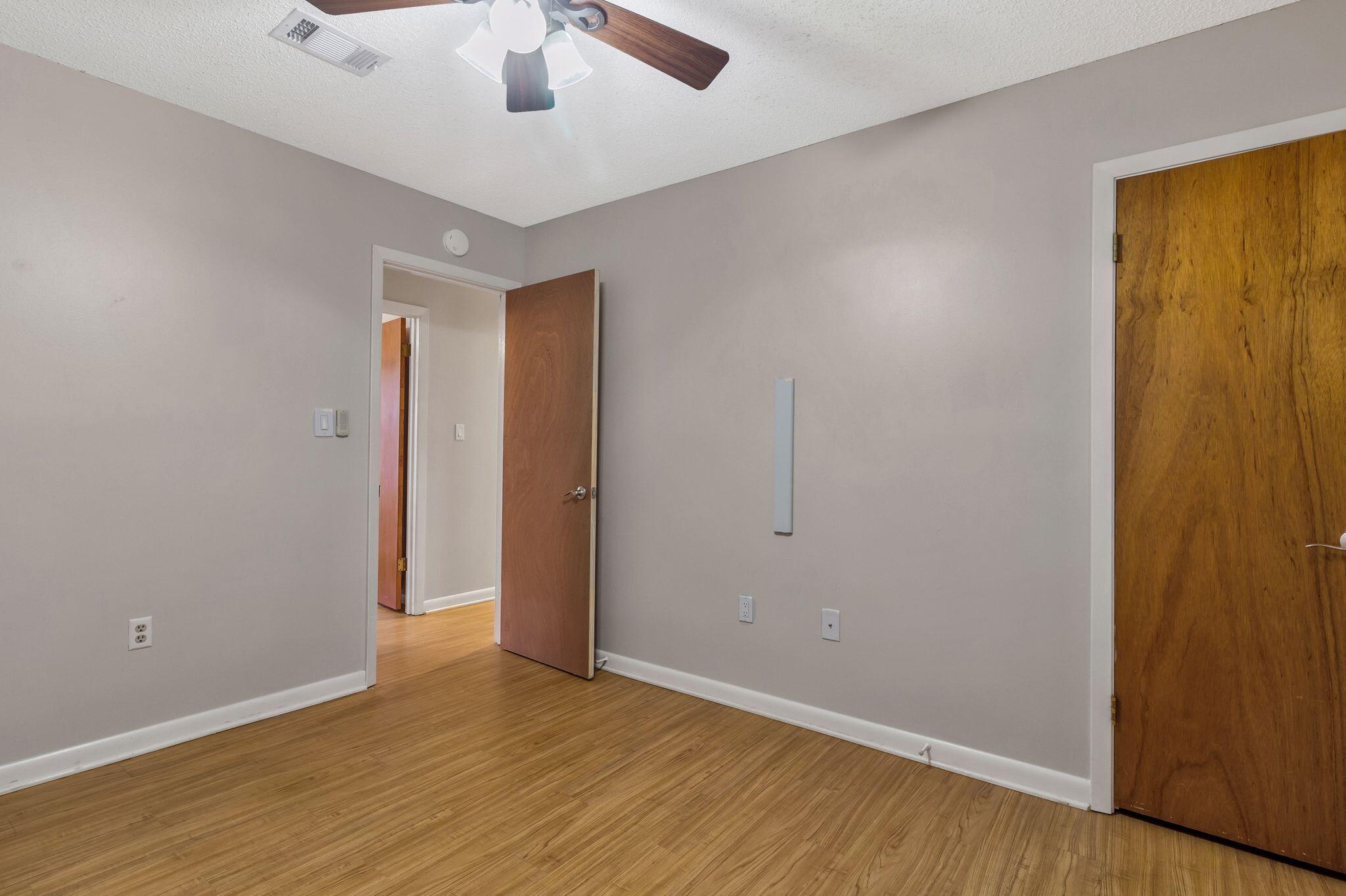 HELMS & ALLEN - Residential Lease