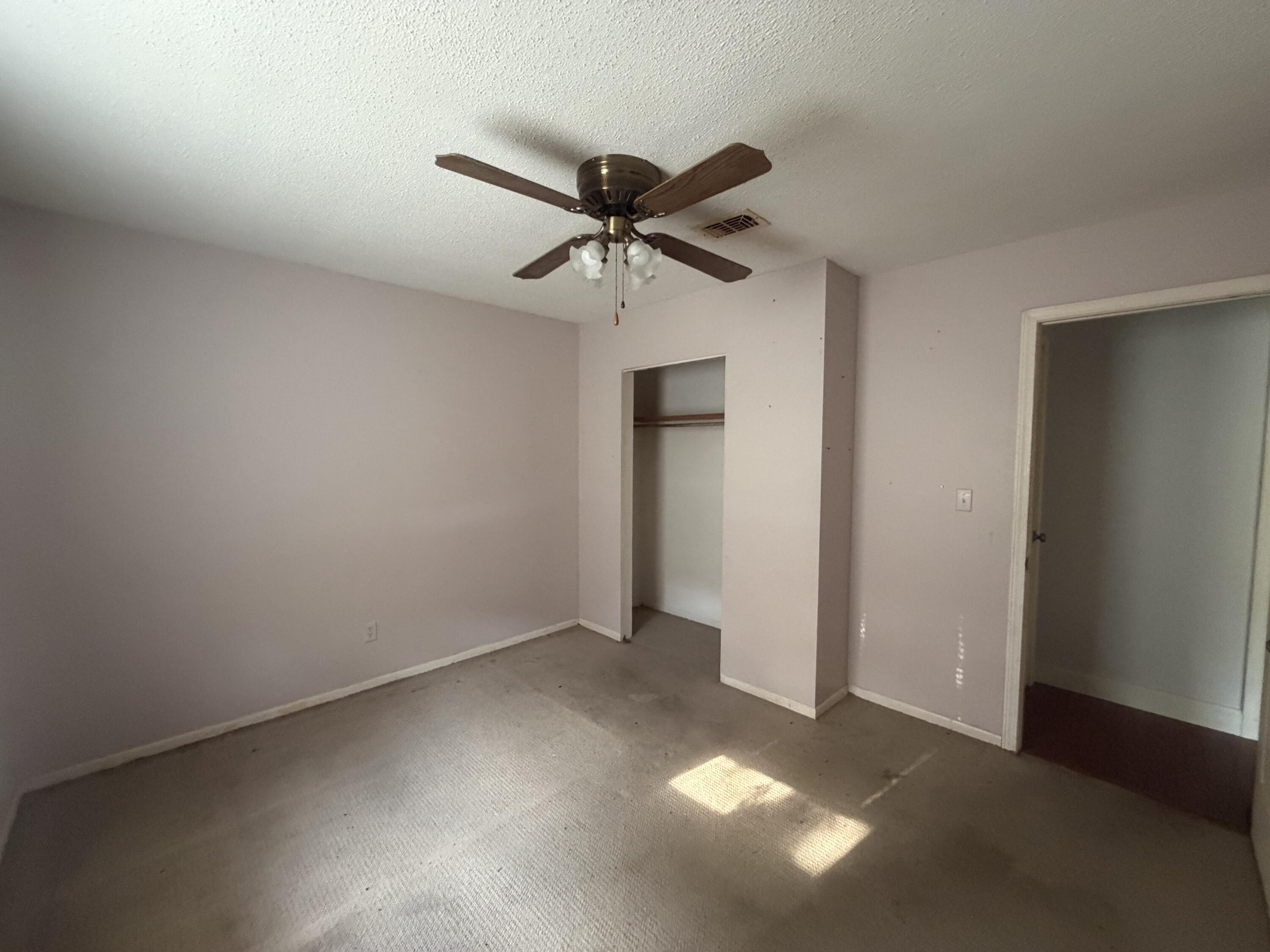 HAYES HEIGHTS - Residential