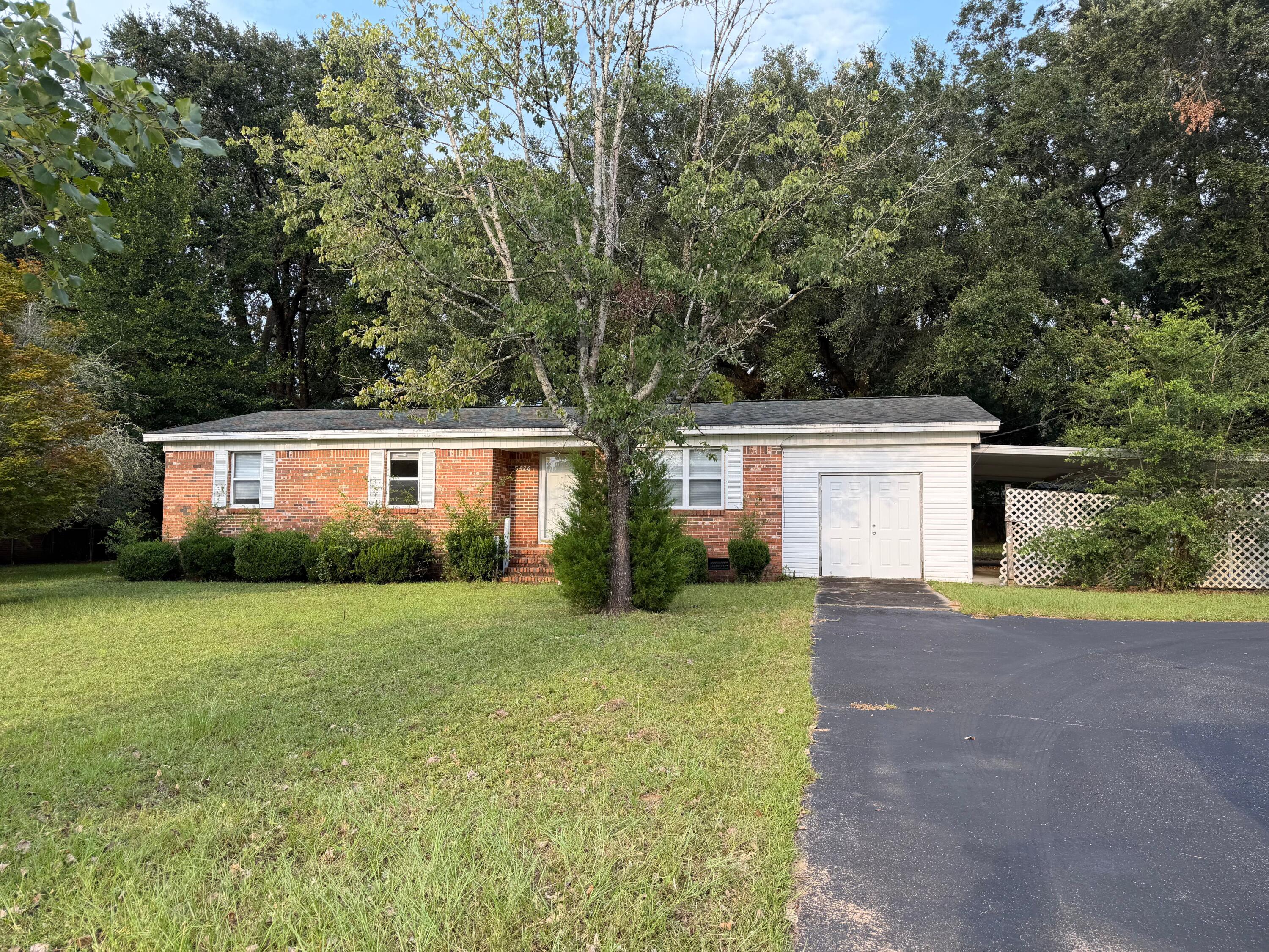 HAYES HEIGHTS - Residential
