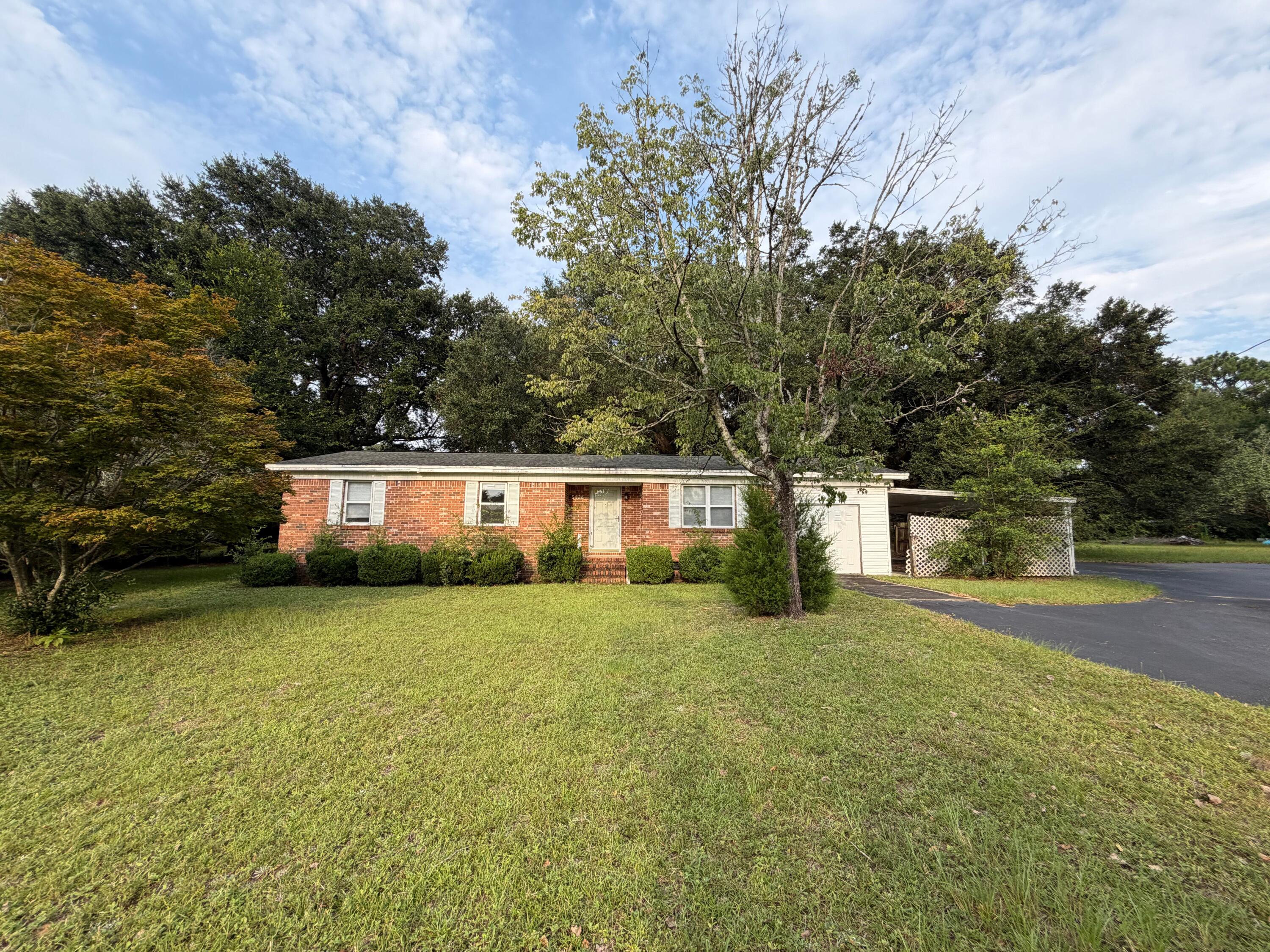 HAYES HEIGHTS - Residential