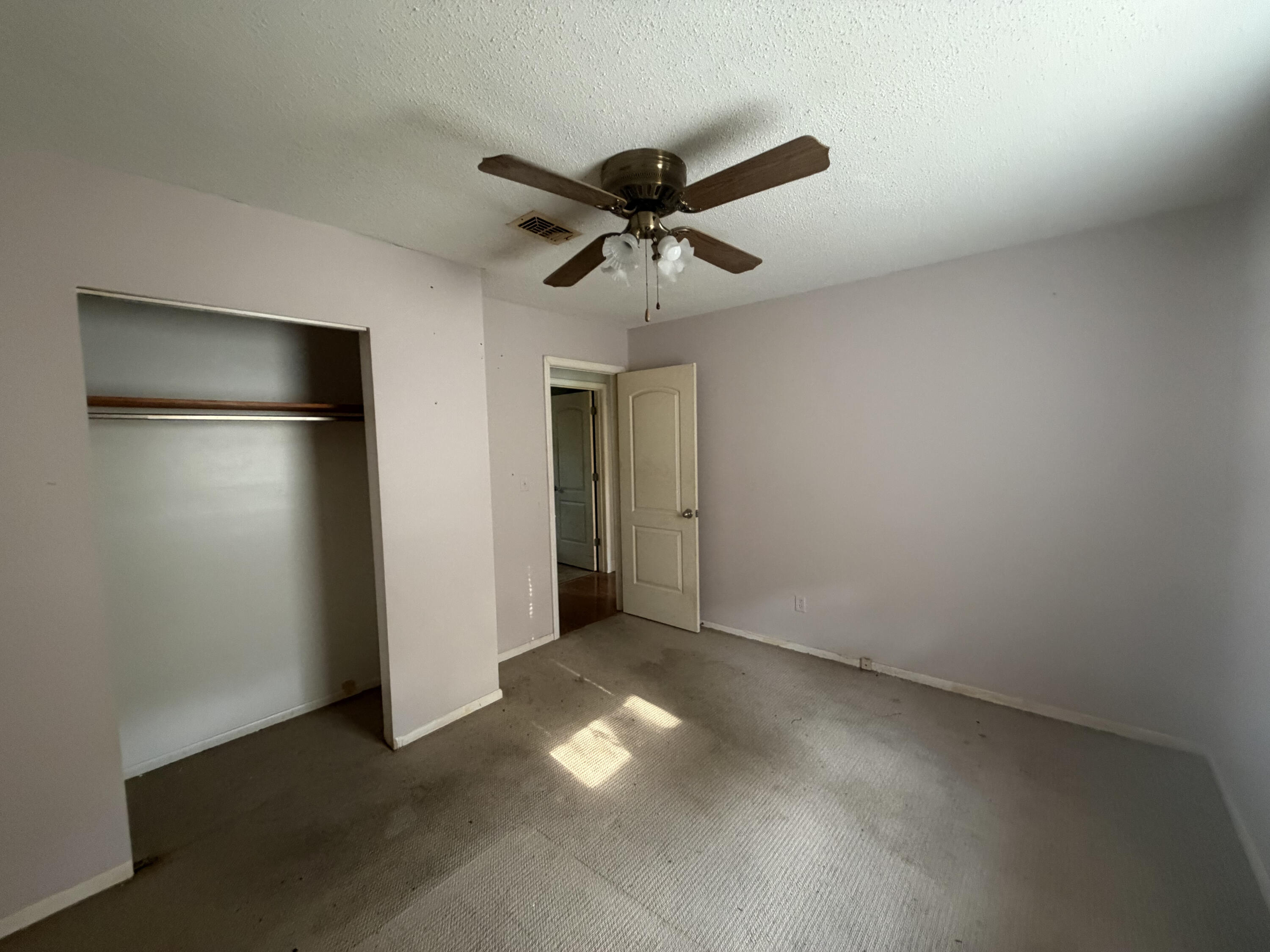 HAYES HEIGHTS - Residential