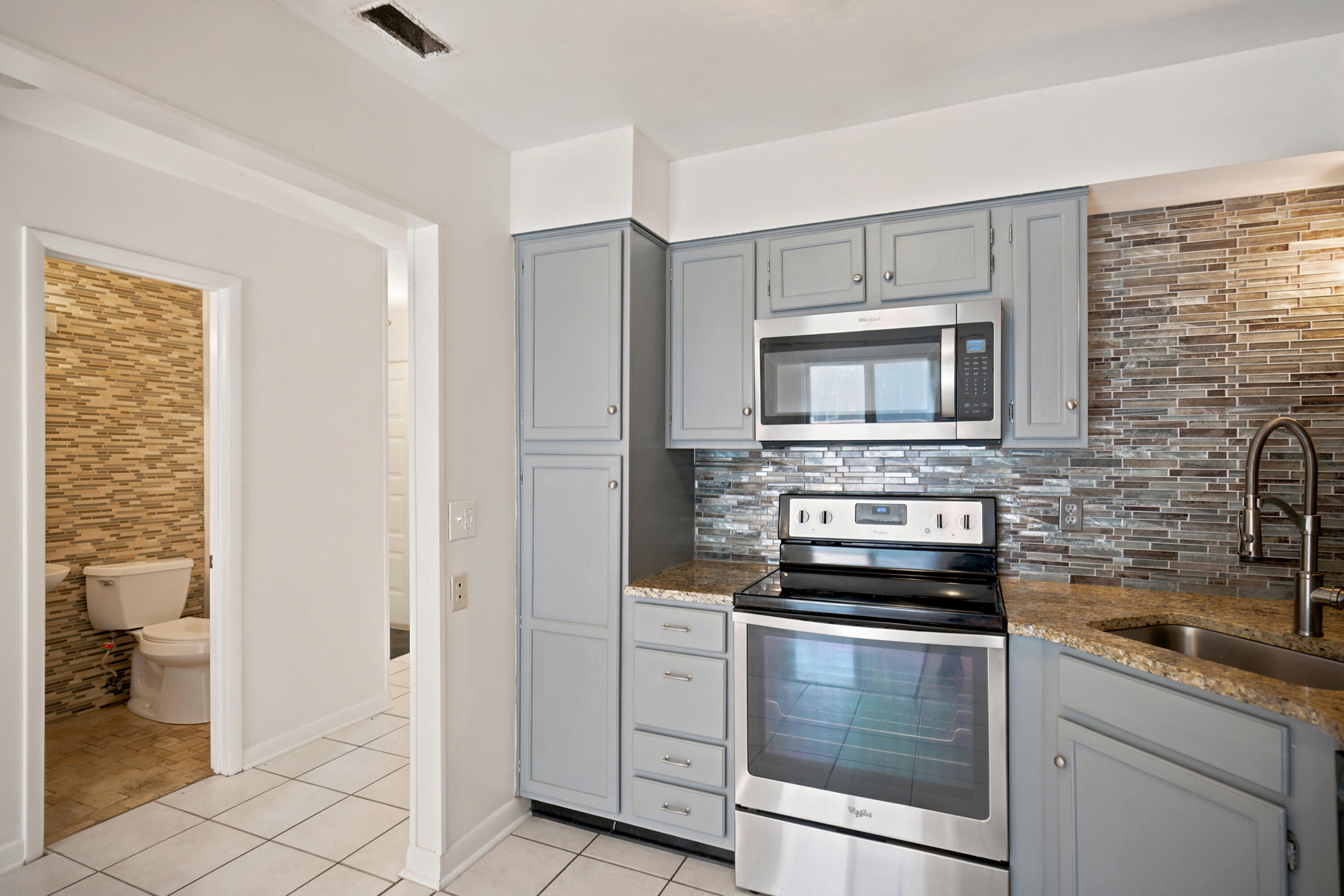 Rocky Bayou T/H - Residential