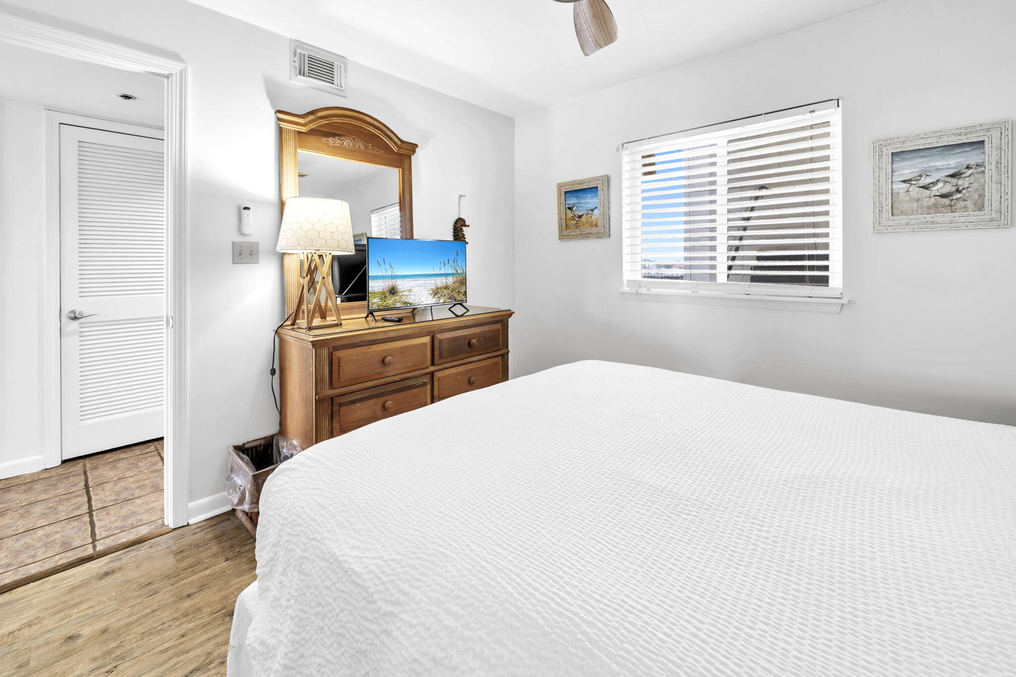 ONE SEAGROVE PLACE CONDO - Residential