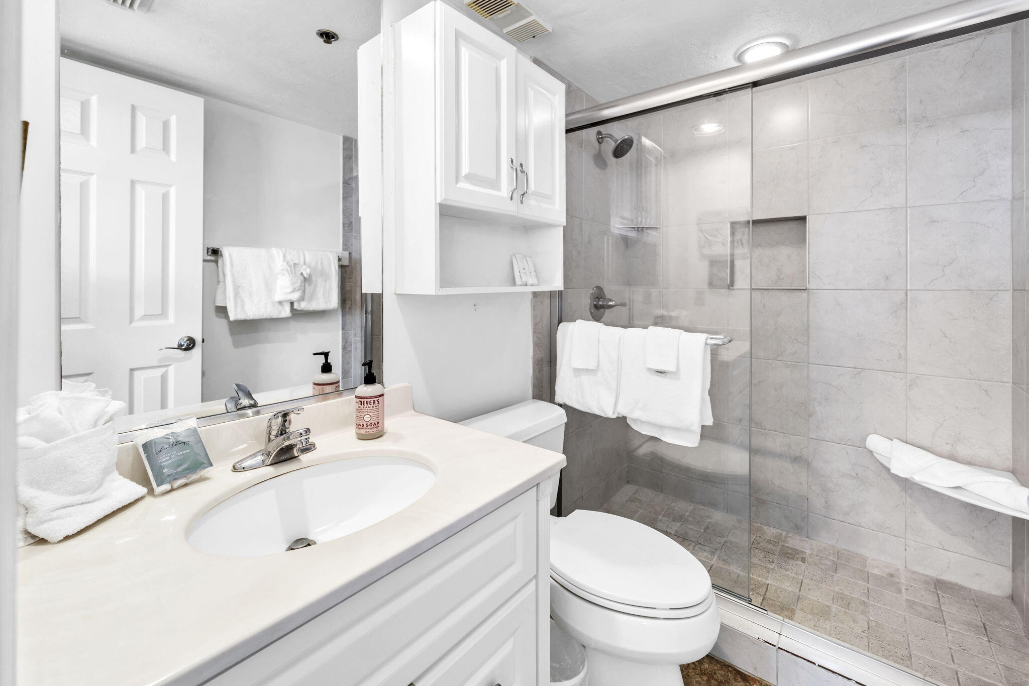 ONE SEAGROVE PLACE CONDO - Residential