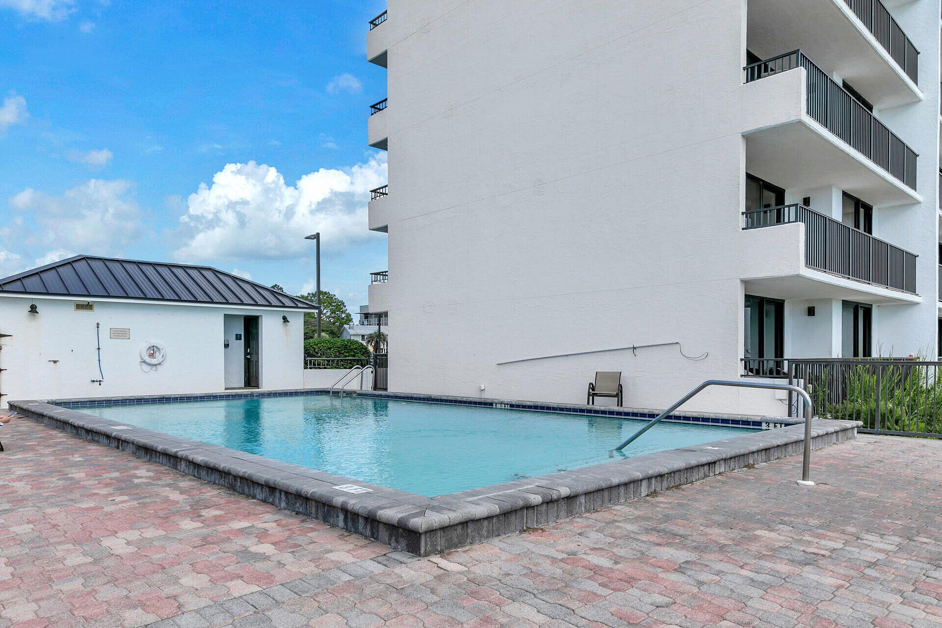 ONE SEAGROVE PLACE CONDO - Residential