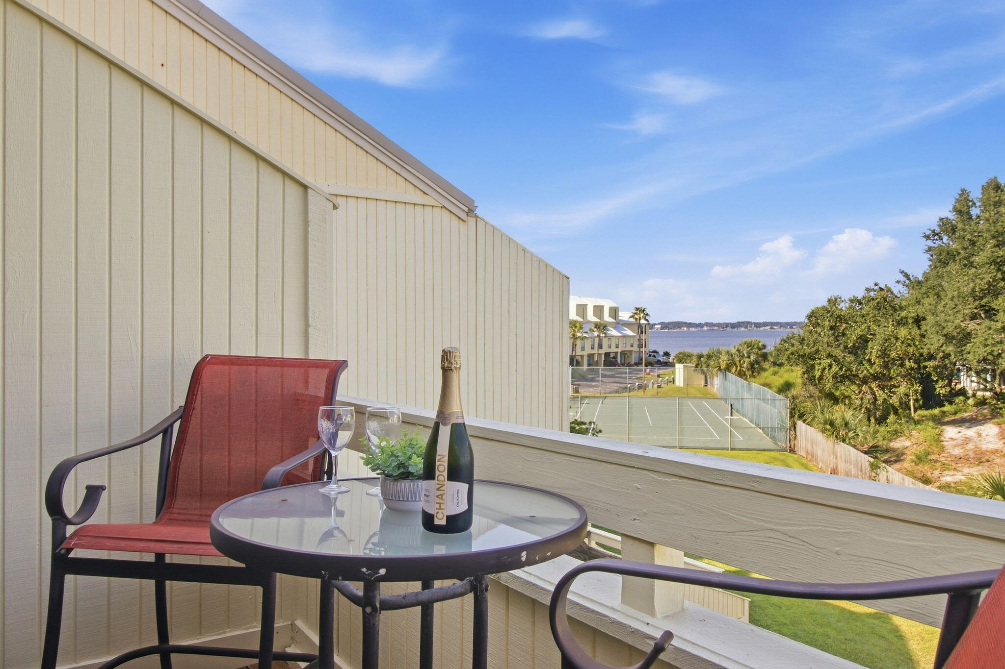 BUENA VIDA - Residential