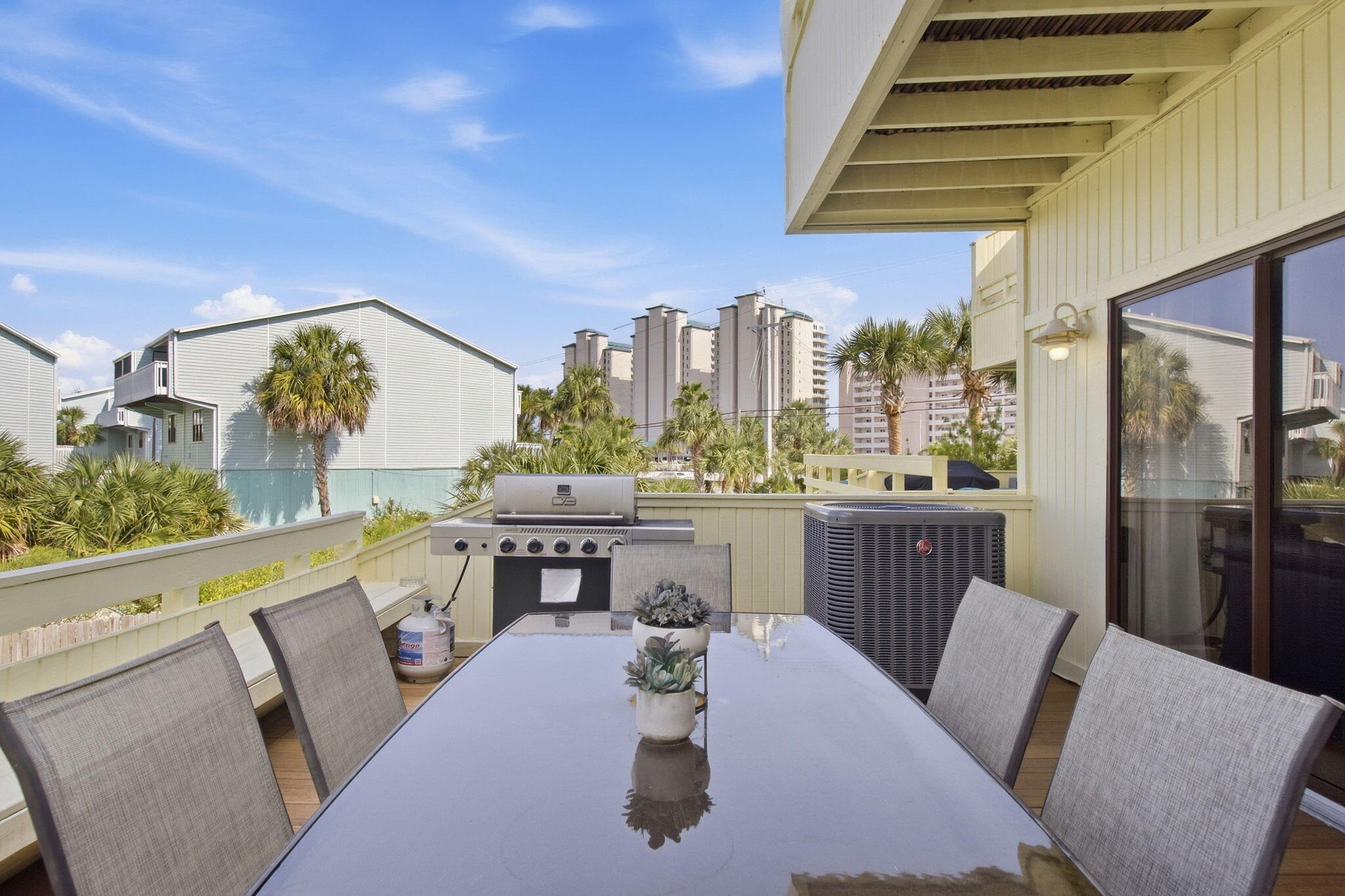BUENA VIDA - Residential