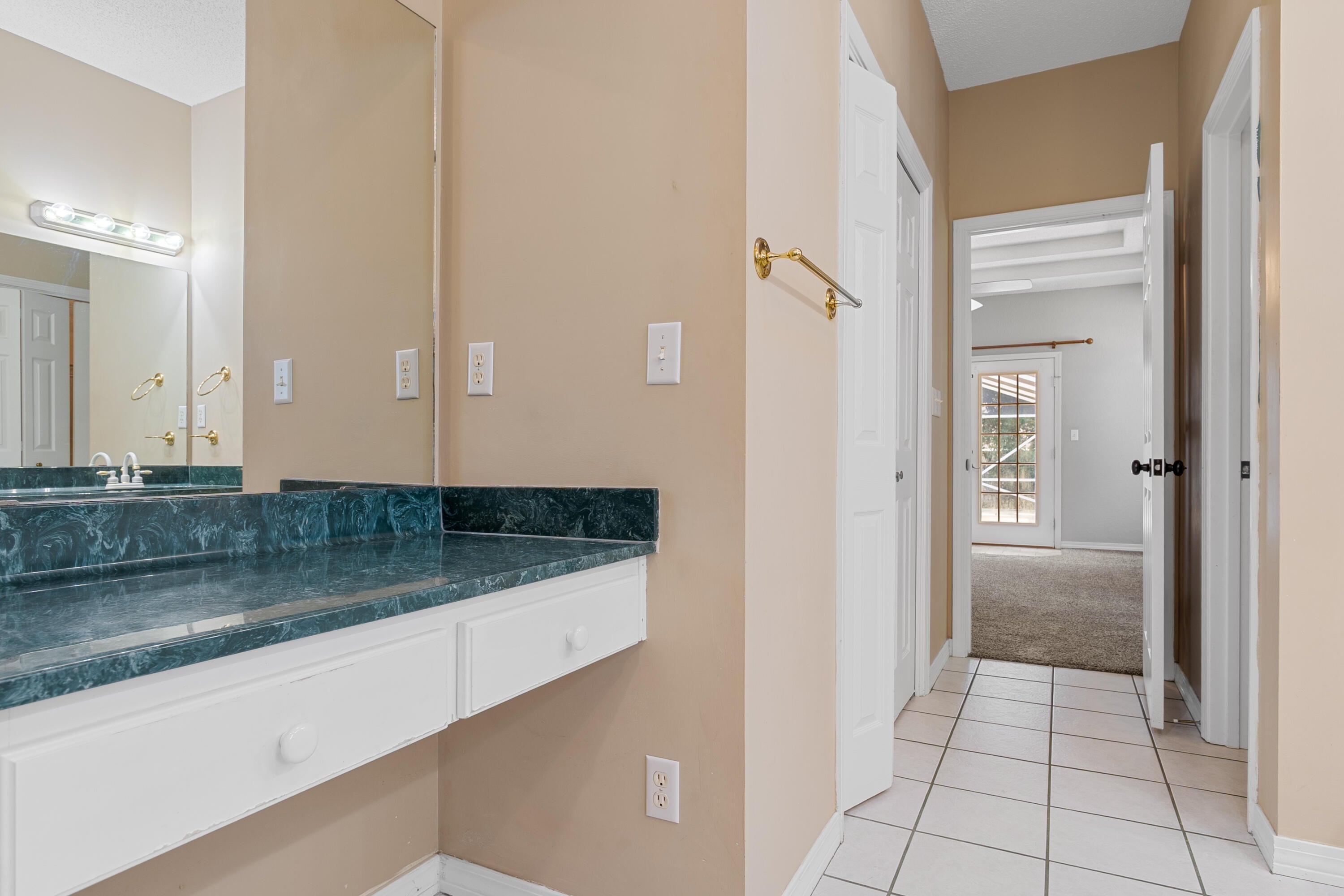 ROYAL OAKS S/D - Residential