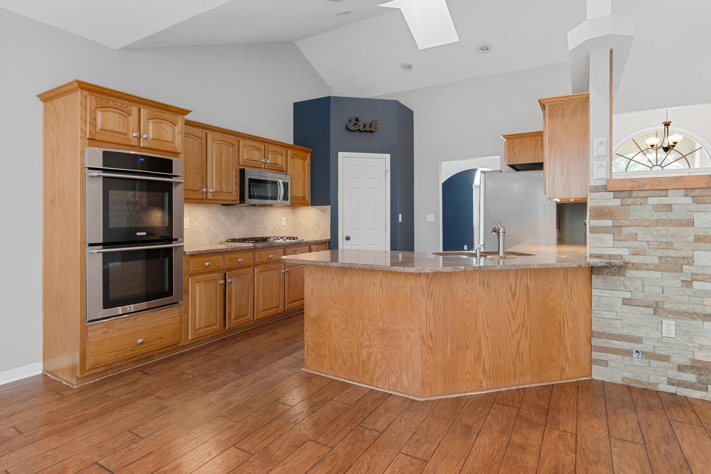 ROYAL OAKS S/D - Residential