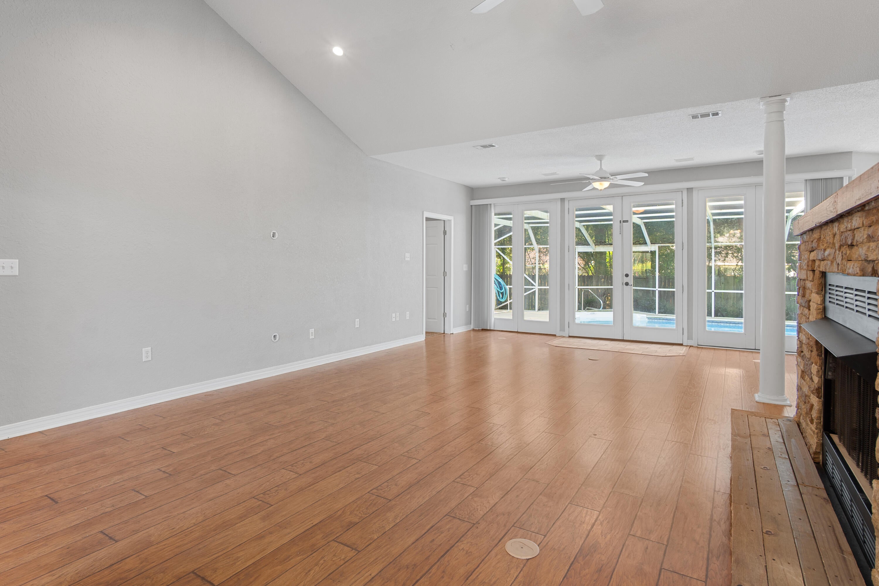 ROYAL OAKS S/D - Residential