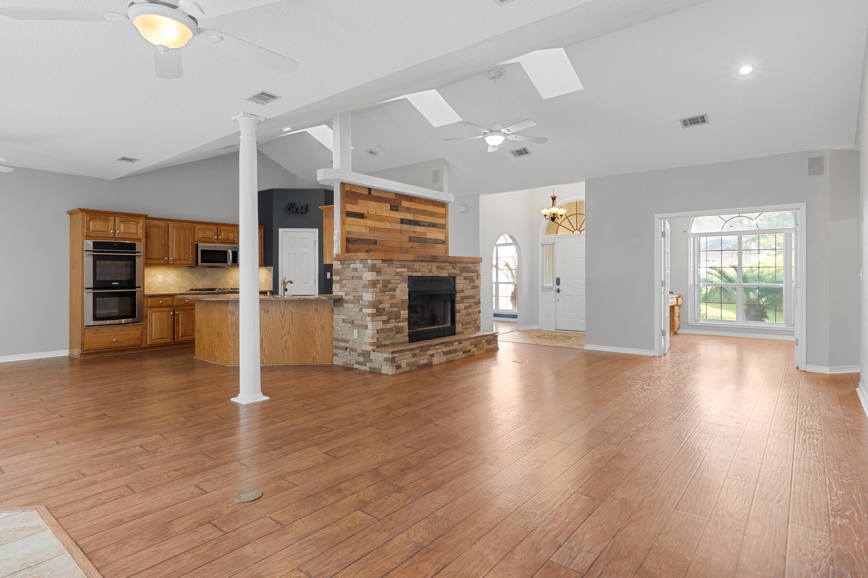 ROYAL OAKS S/D - Residential