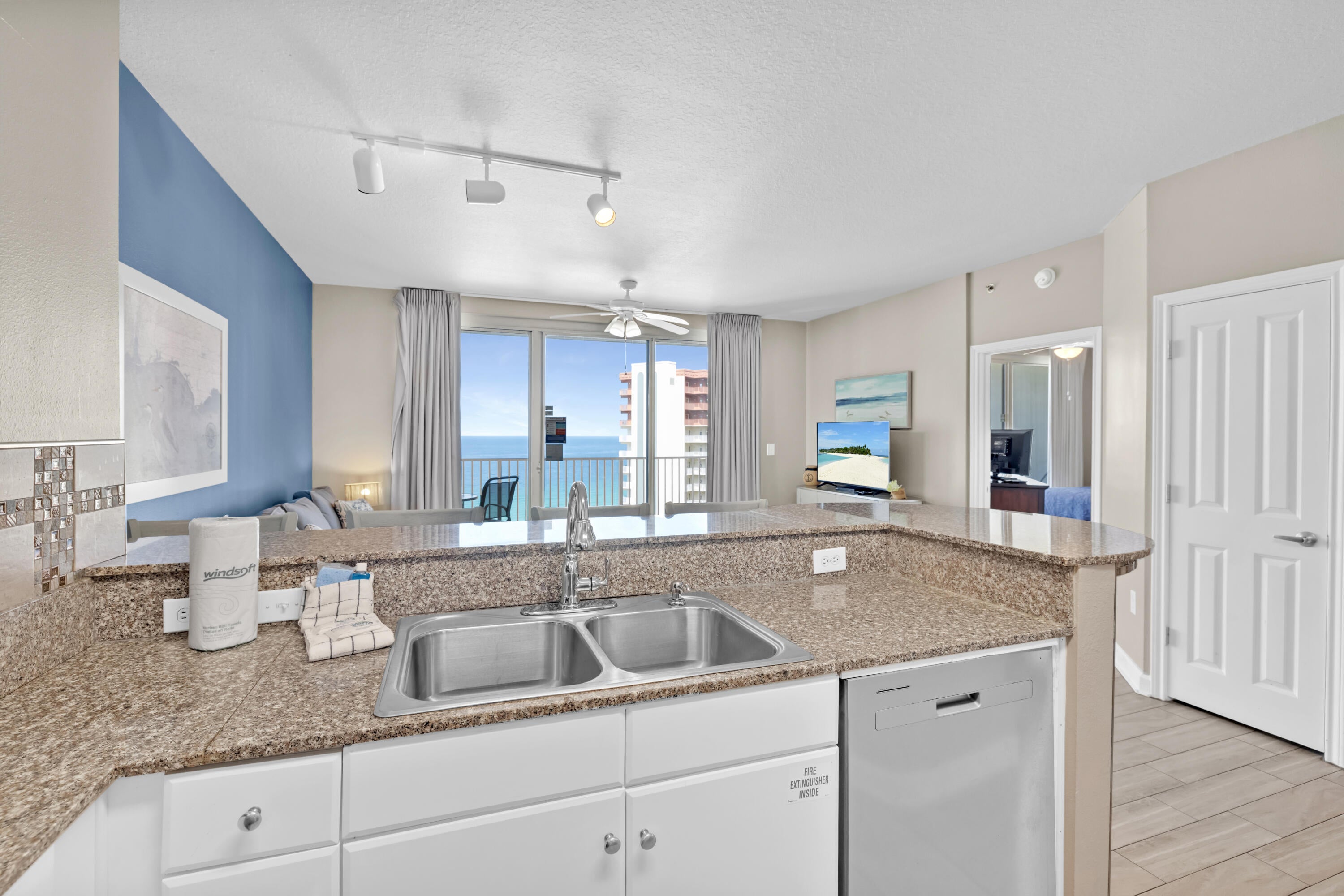 SHORES OF PANAMA - Residential