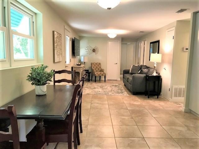 BEACH HIGHLANDS - Residential Lease