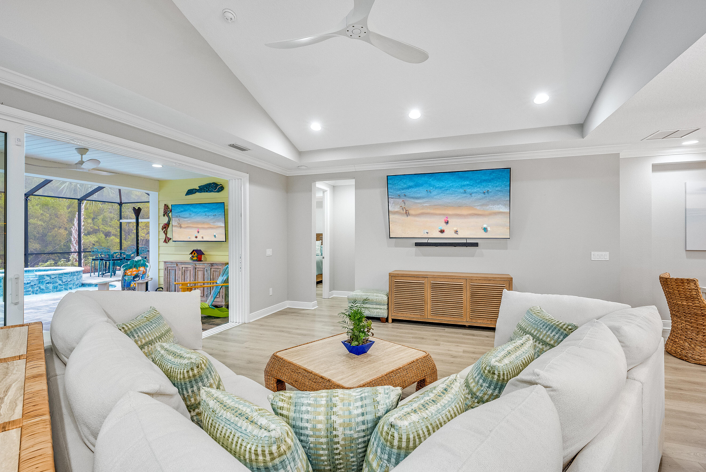 Latitude Margaritaville Watersound - Residential