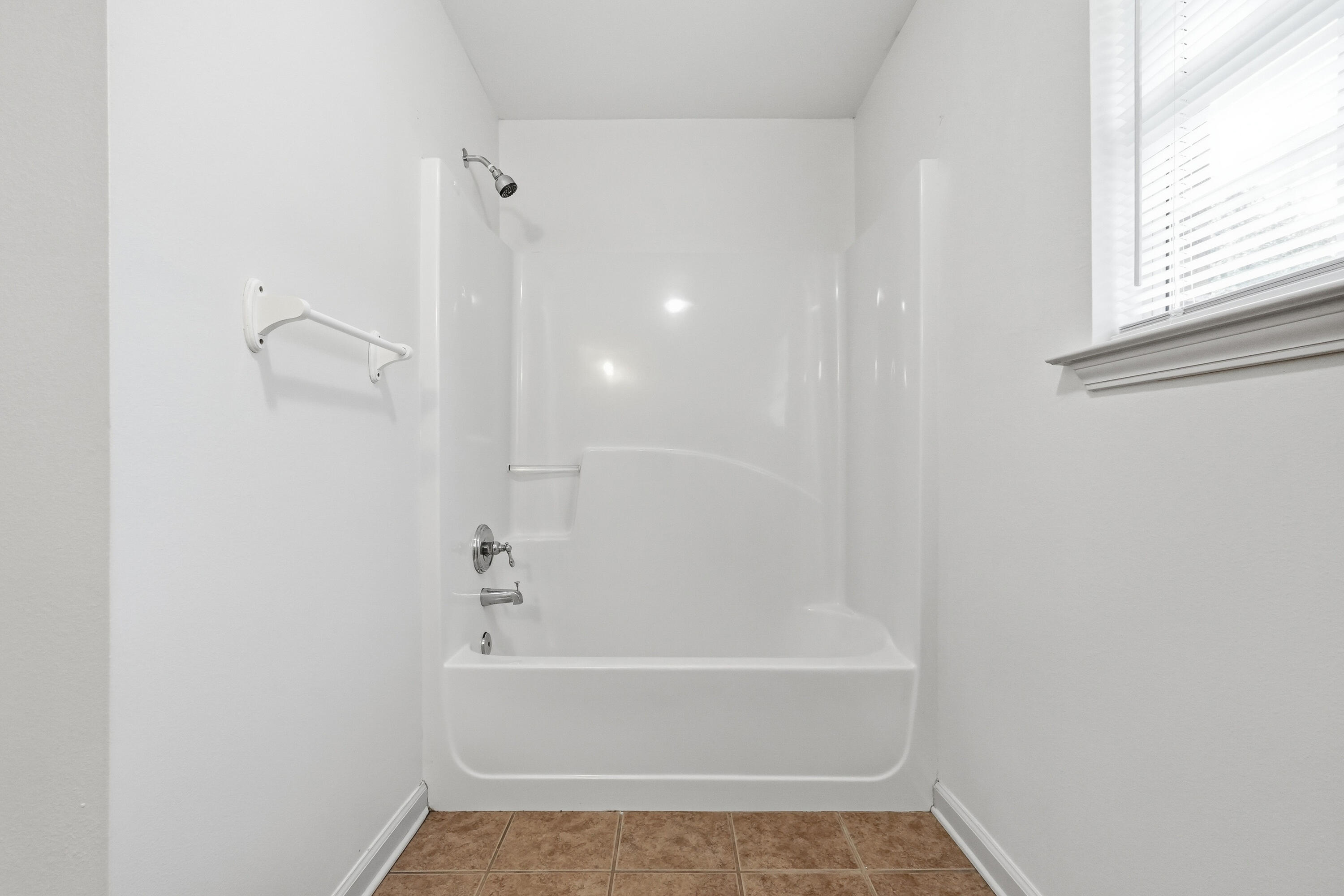 METES & BOUNDS - Residential Lease