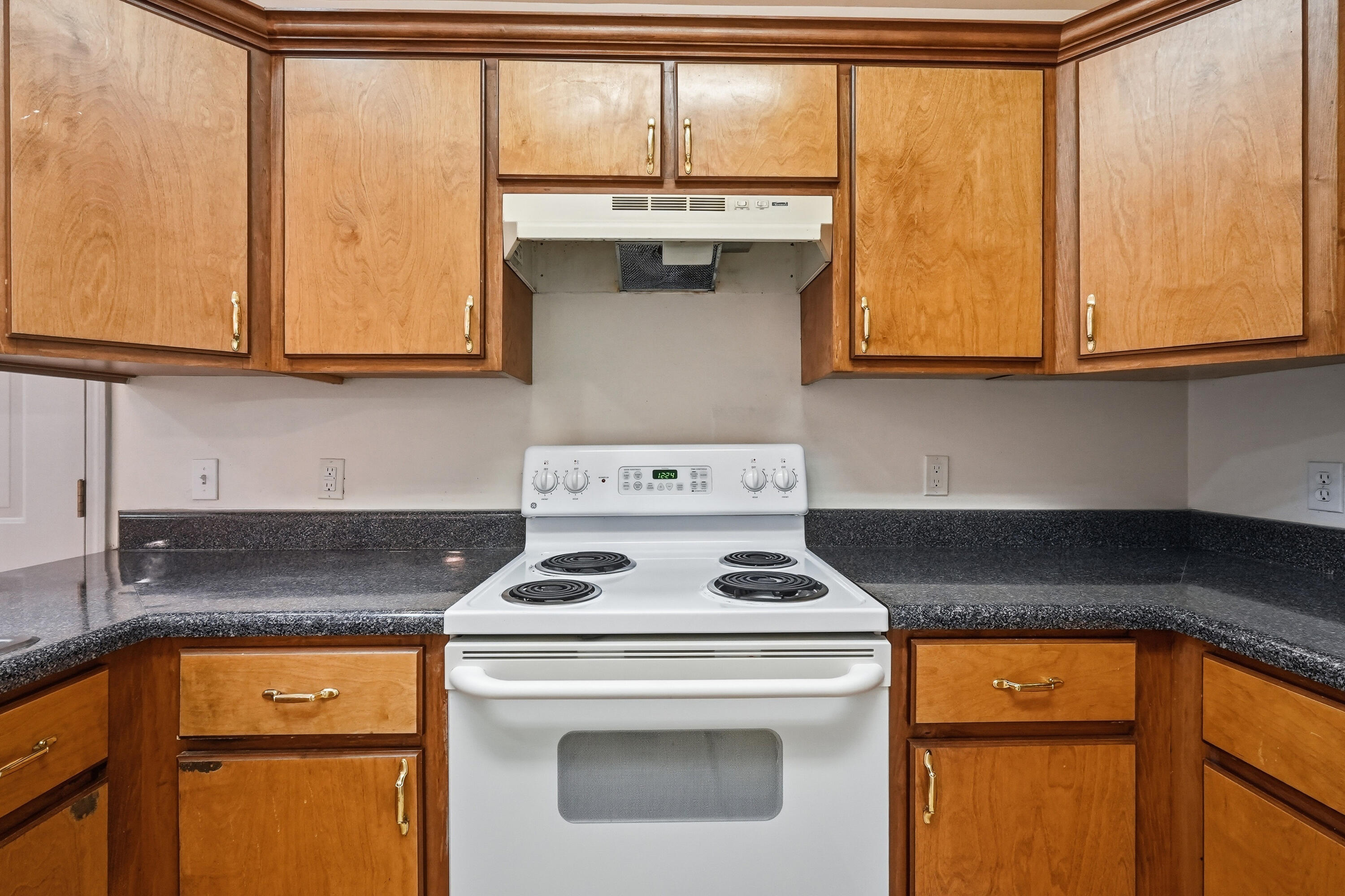 METES & BOUNDS - Residential Lease