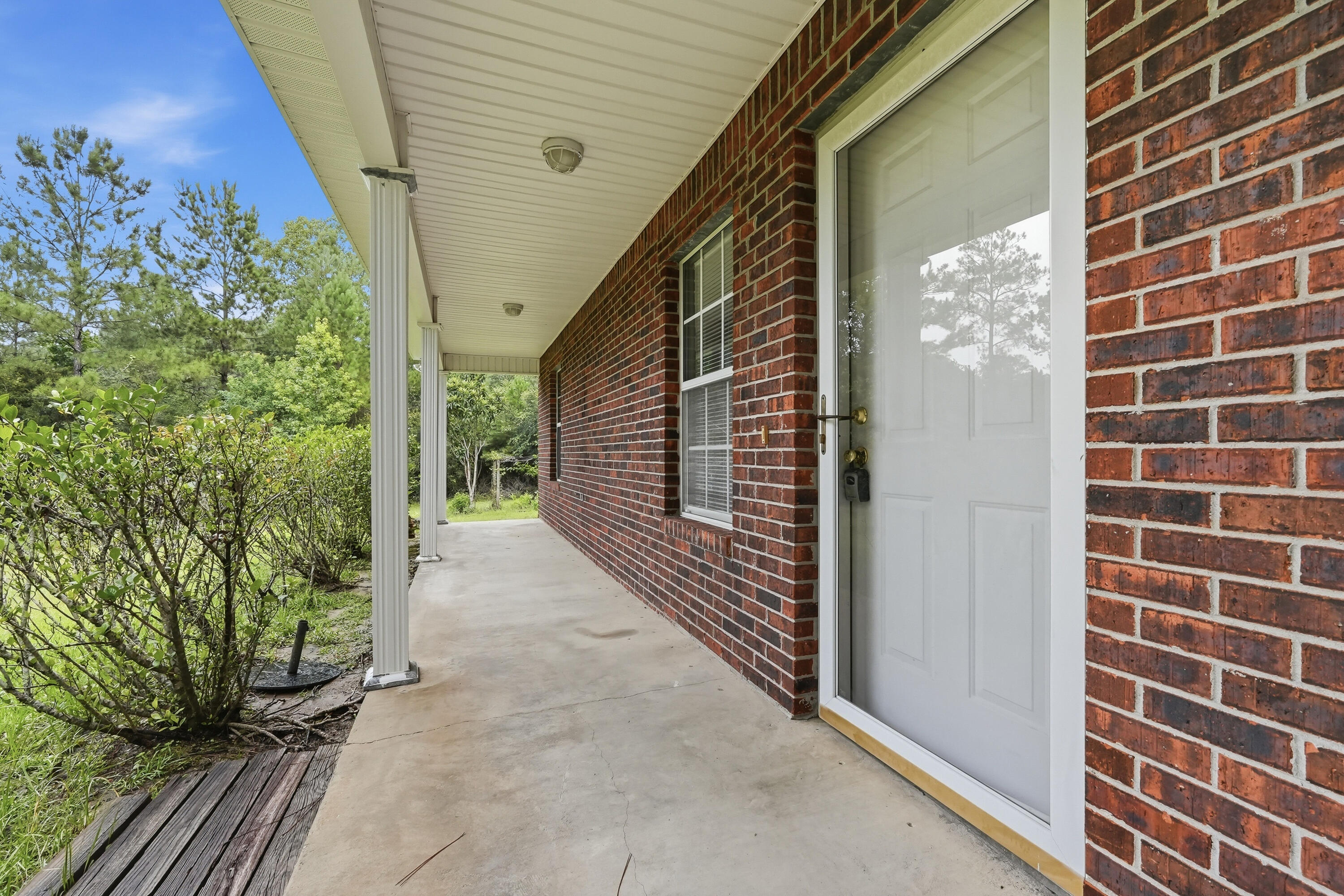 METES & BOUNDS - Residential Lease