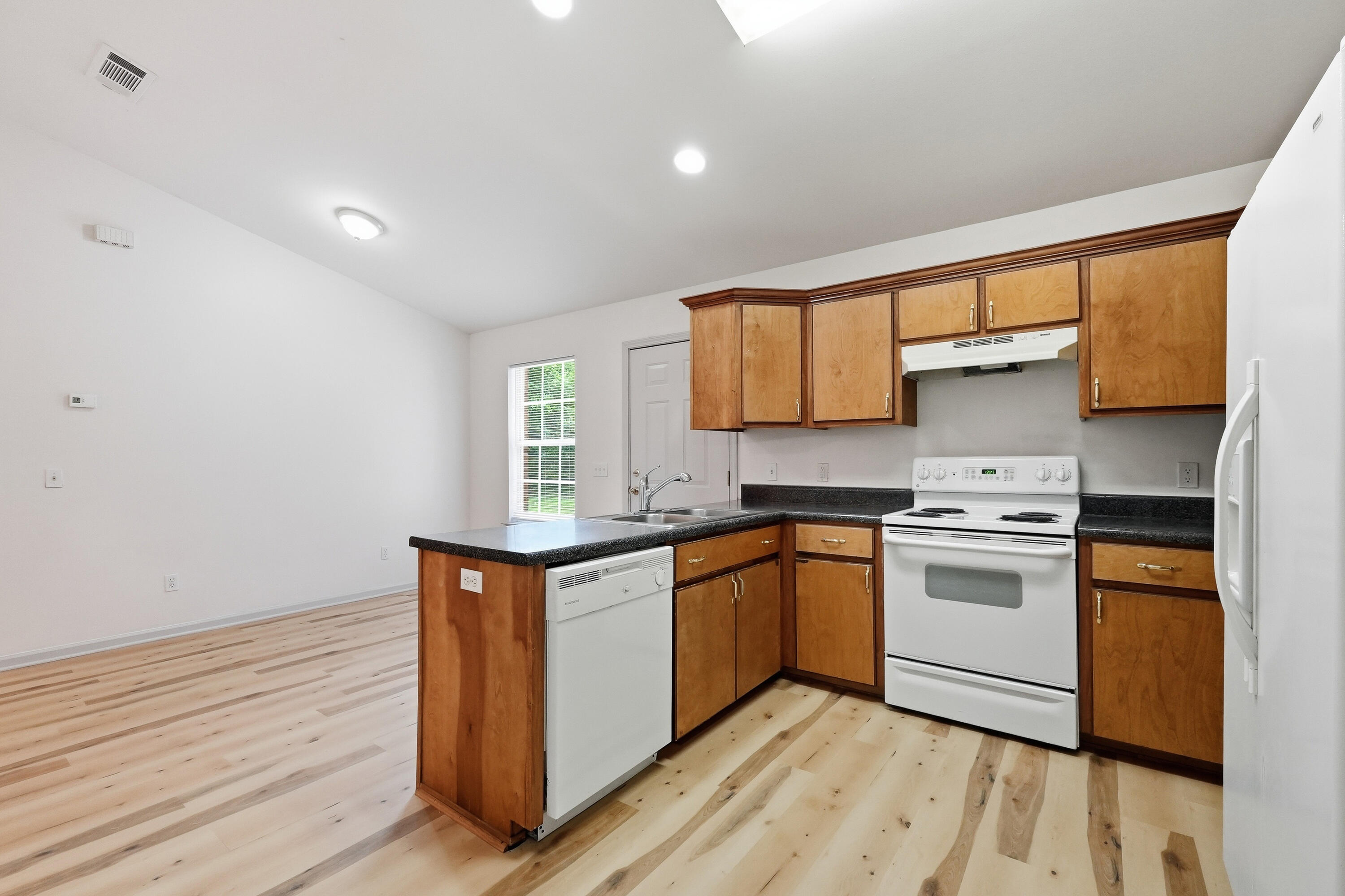 METES & BOUNDS - Residential Lease