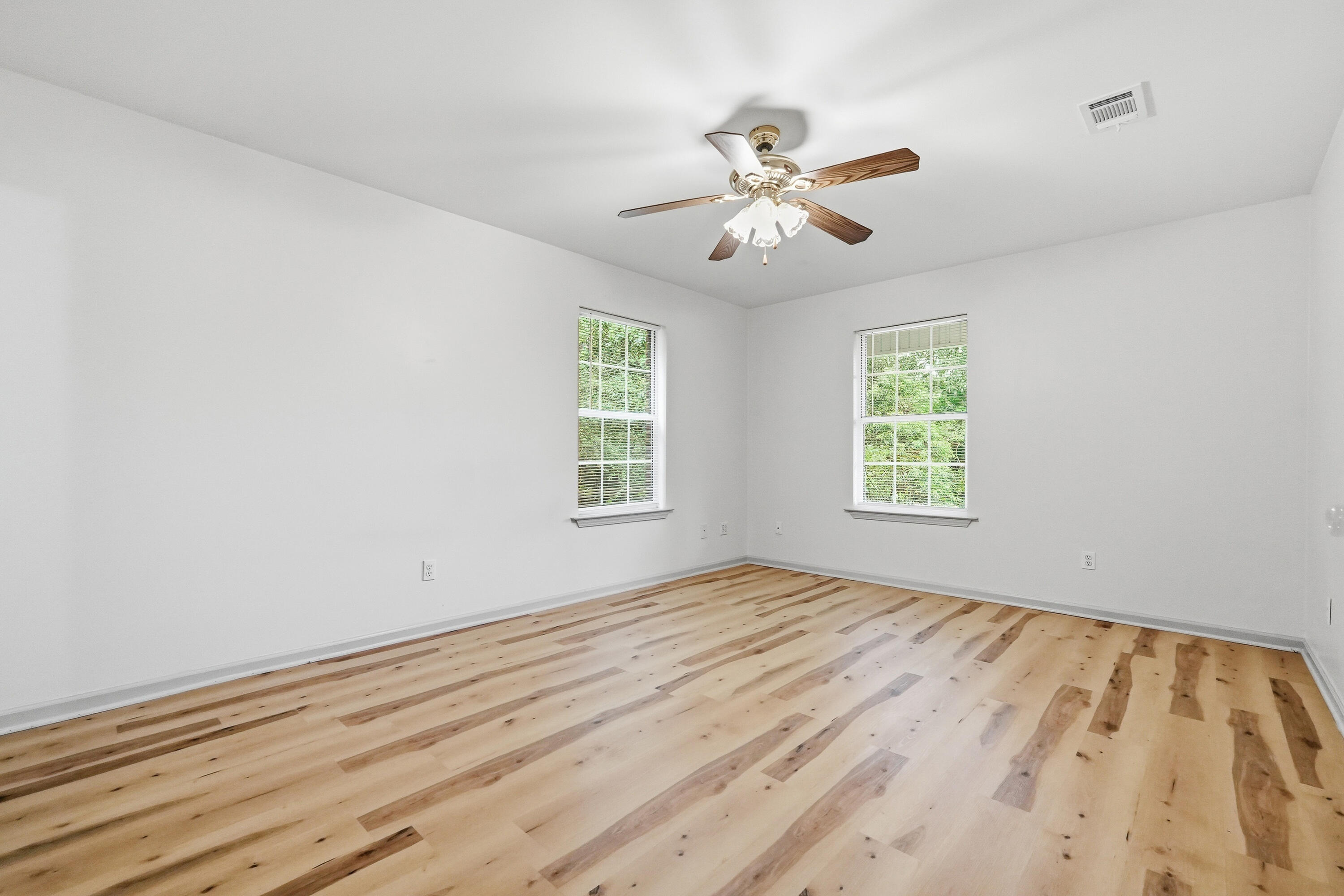 METES & BOUNDS - Residential Lease