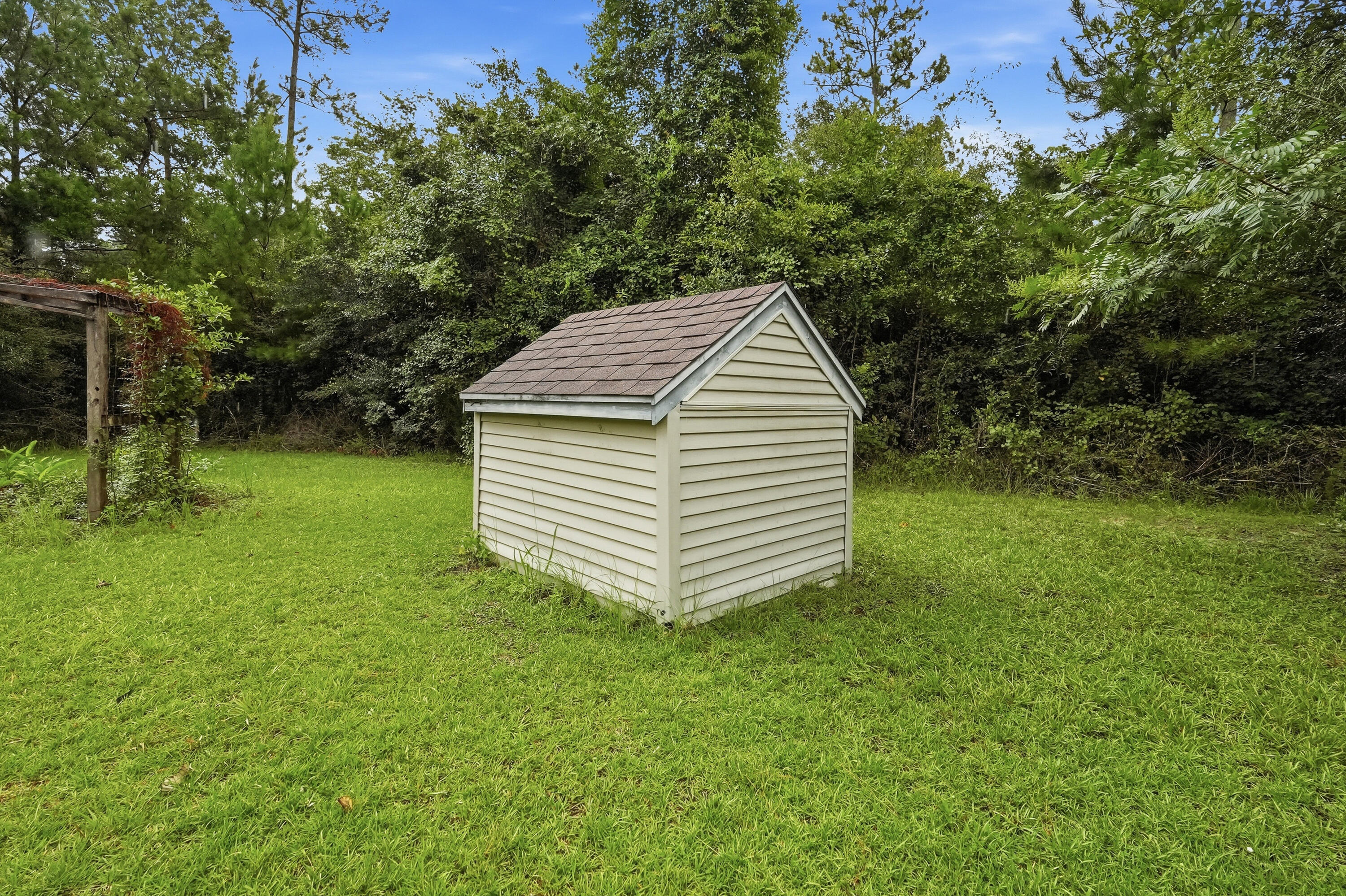 METES & BOUNDS - Residential Lease