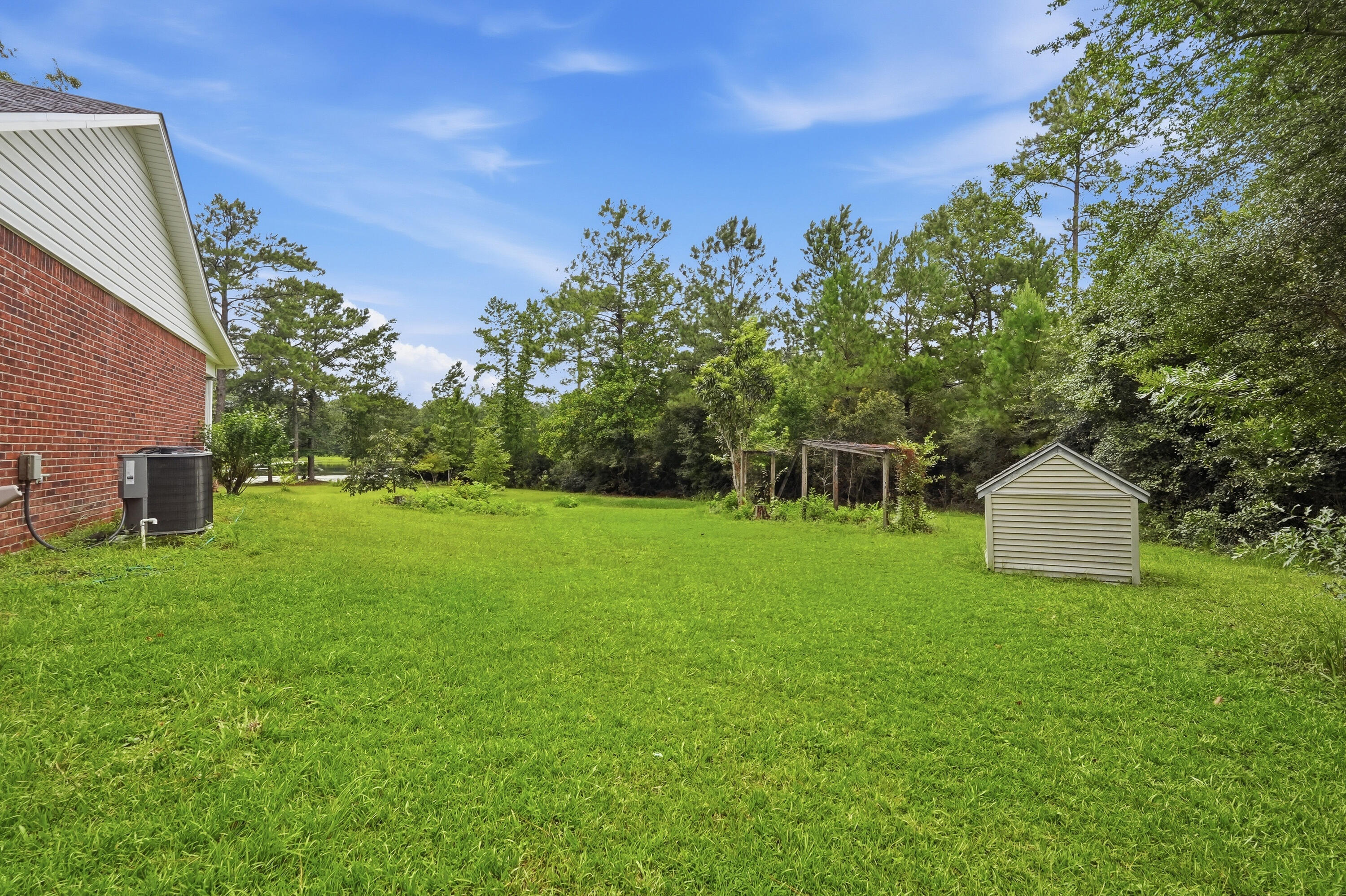 METES & BOUNDS - Residential Lease