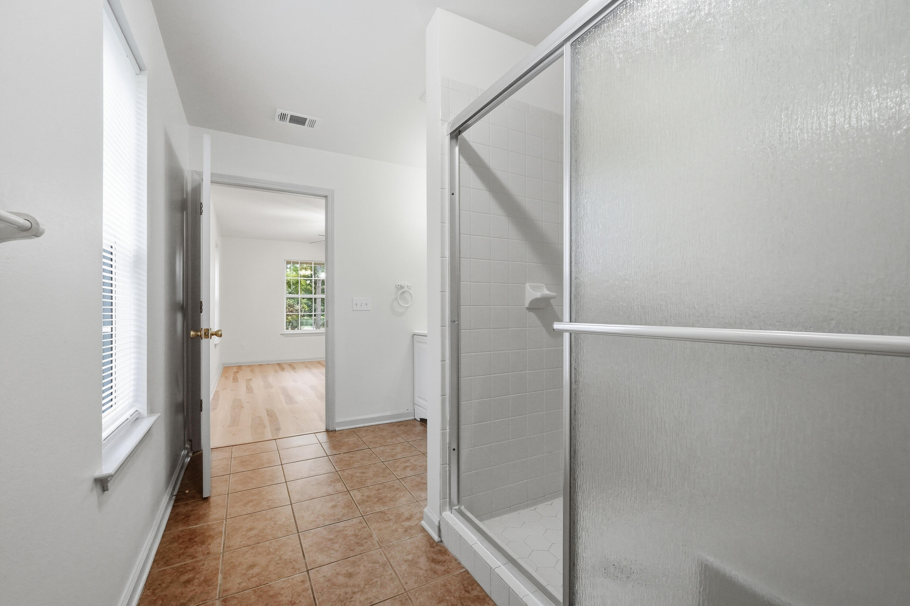 METES & BOUNDS - Residential Lease