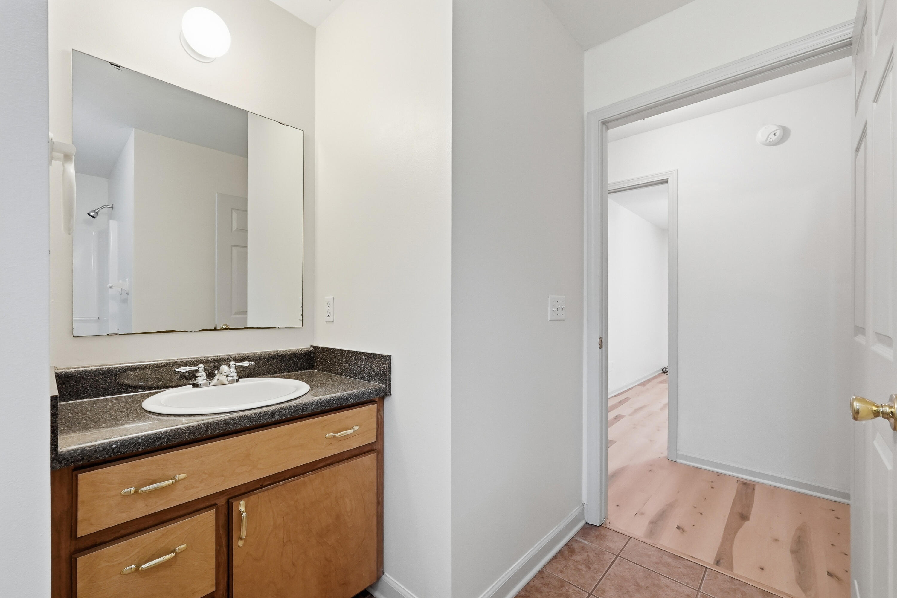 METES & BOUNDS - Residential Lease