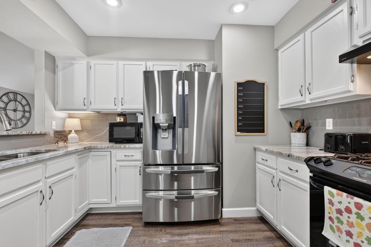 CEDAR RIDGE PH 12 - Residential