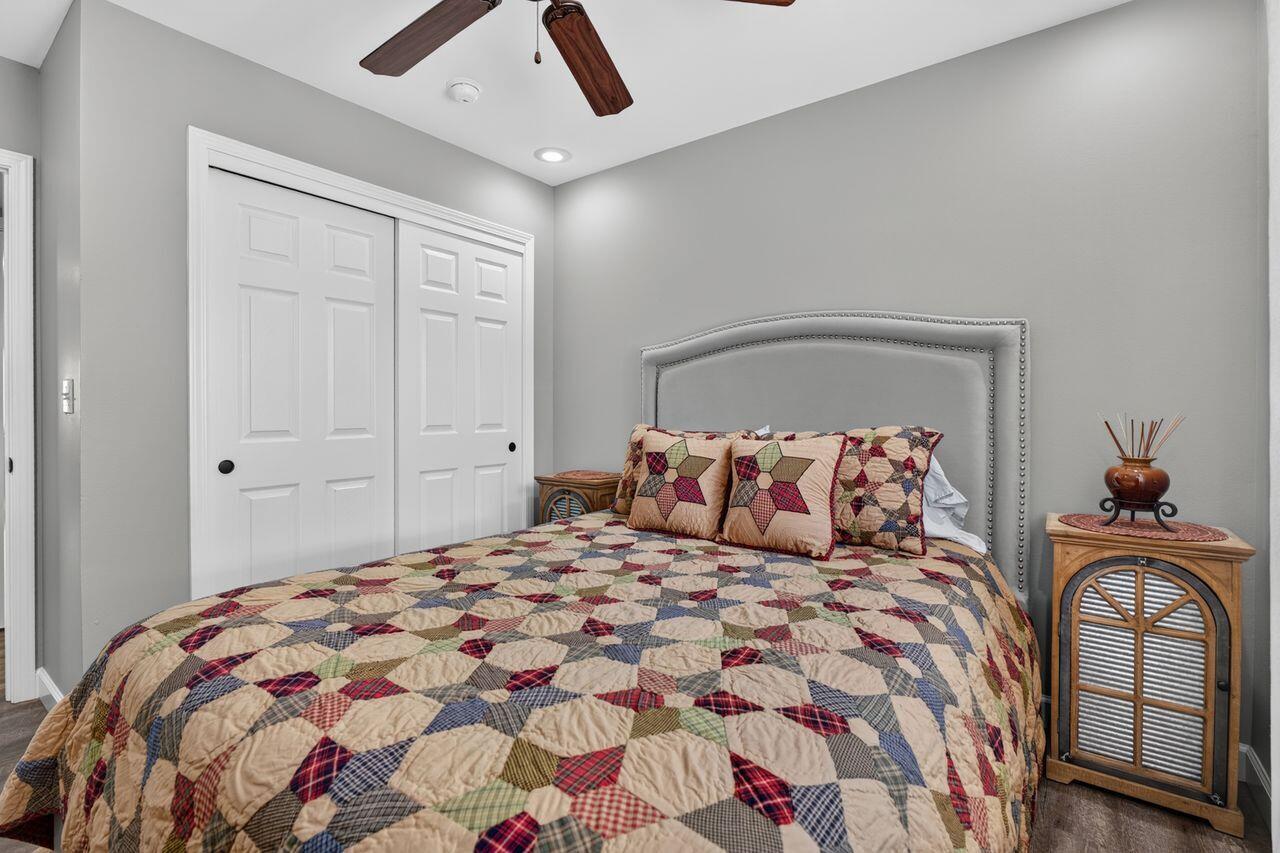 CEDAR RIDGE PH 12 - Residential