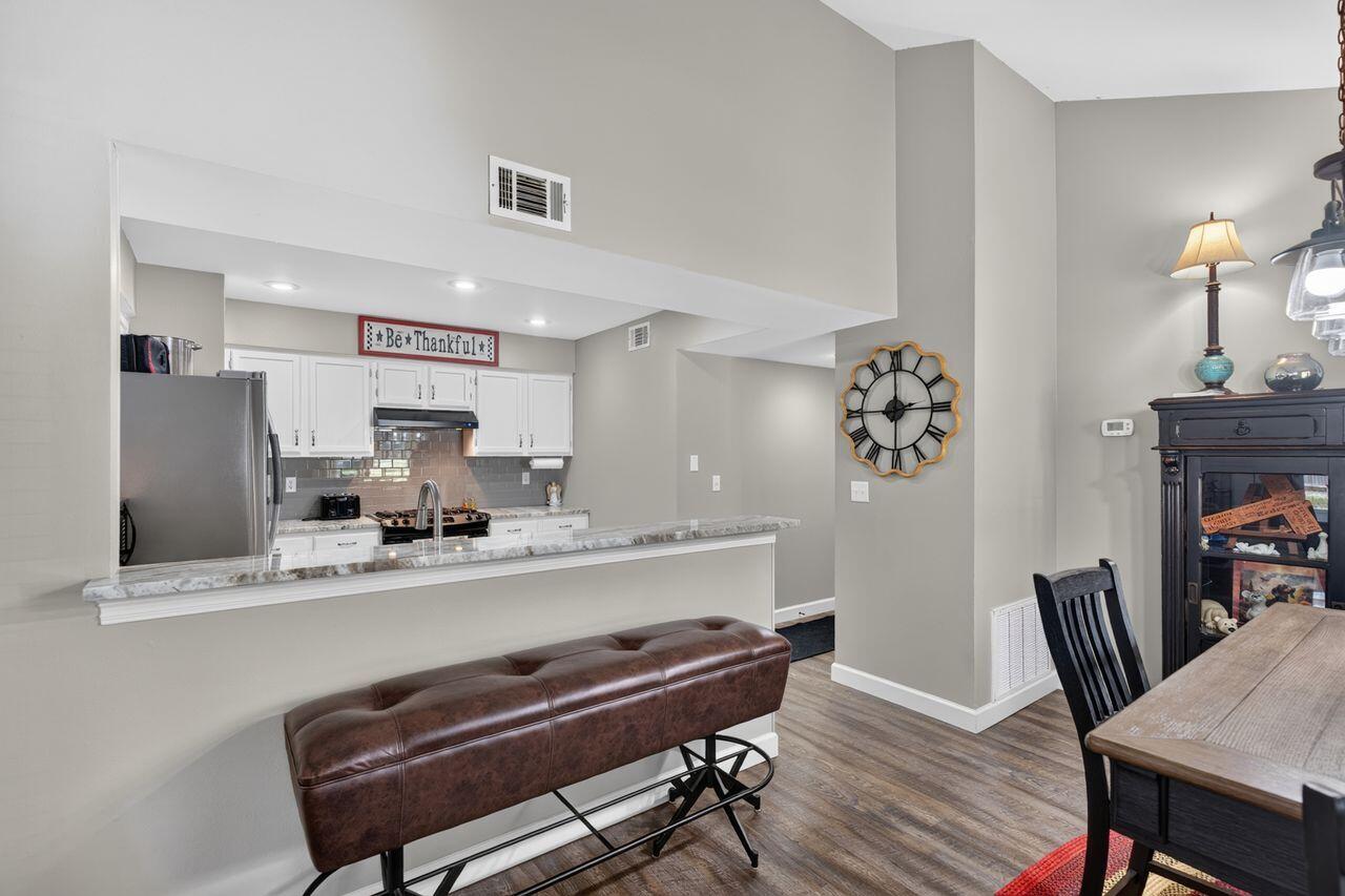CEDAR RIDGE PH 12 - Residential
