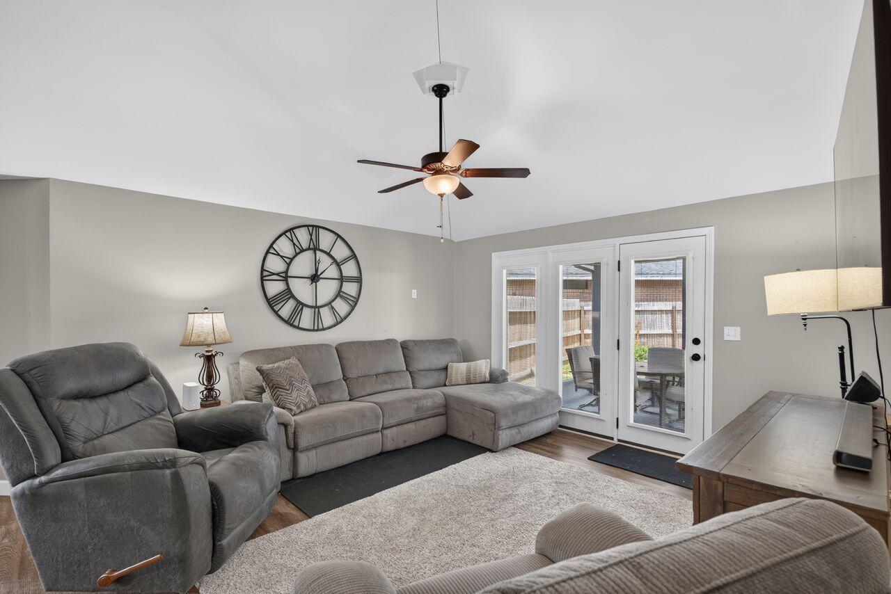CEDAR RIDGE PH 12 - Residential