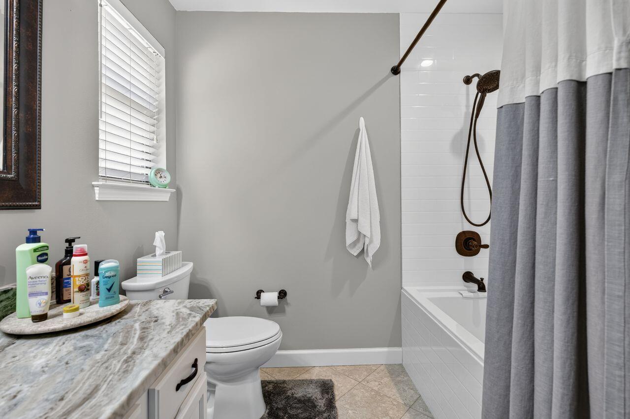 CEDAR RIDGE PH 12 - Residential