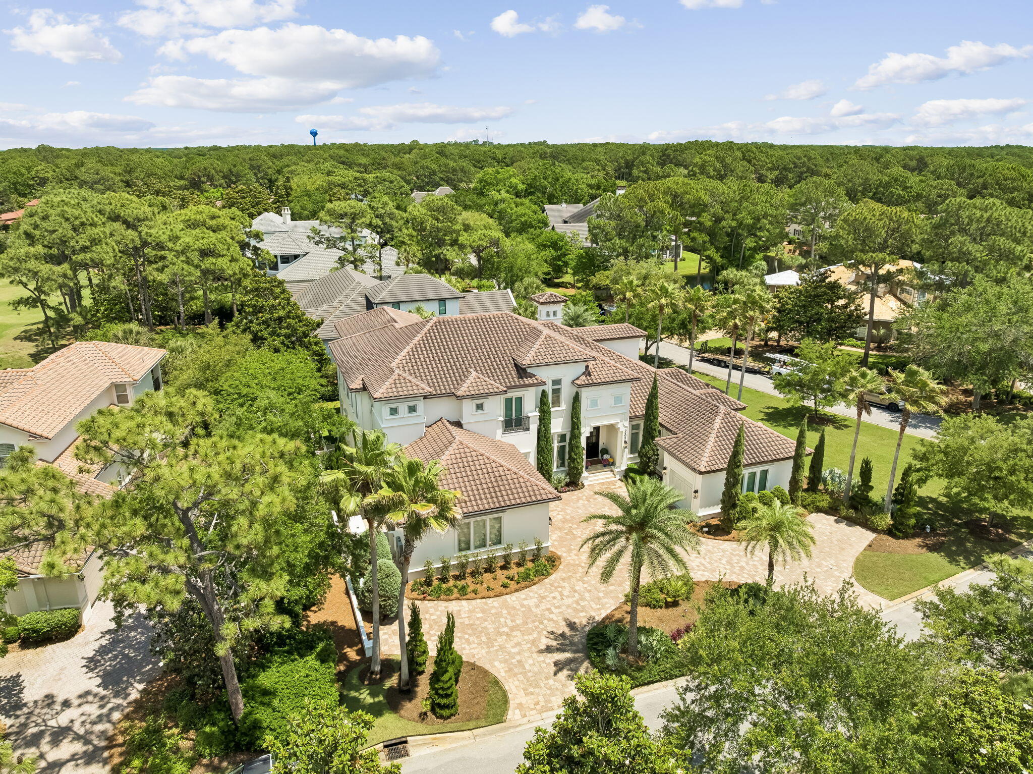 BURNT PINE - Residential