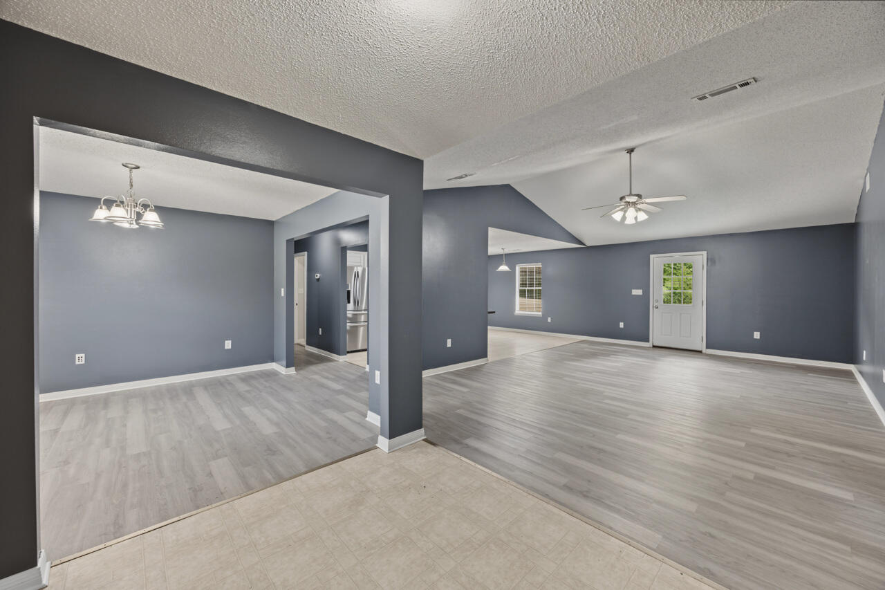 FAIRCHILD ESTATES - Residential