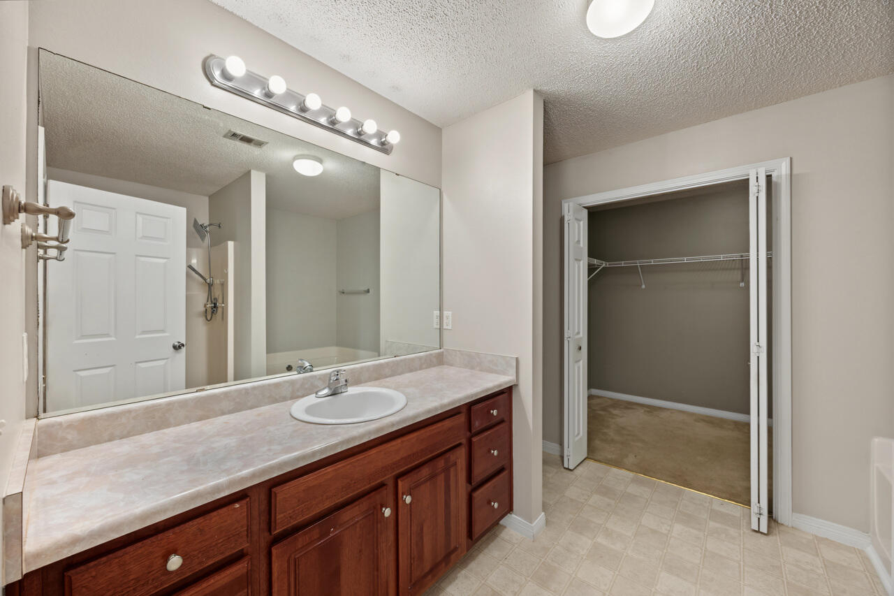 FAIRCHILD ESTATES - Residential