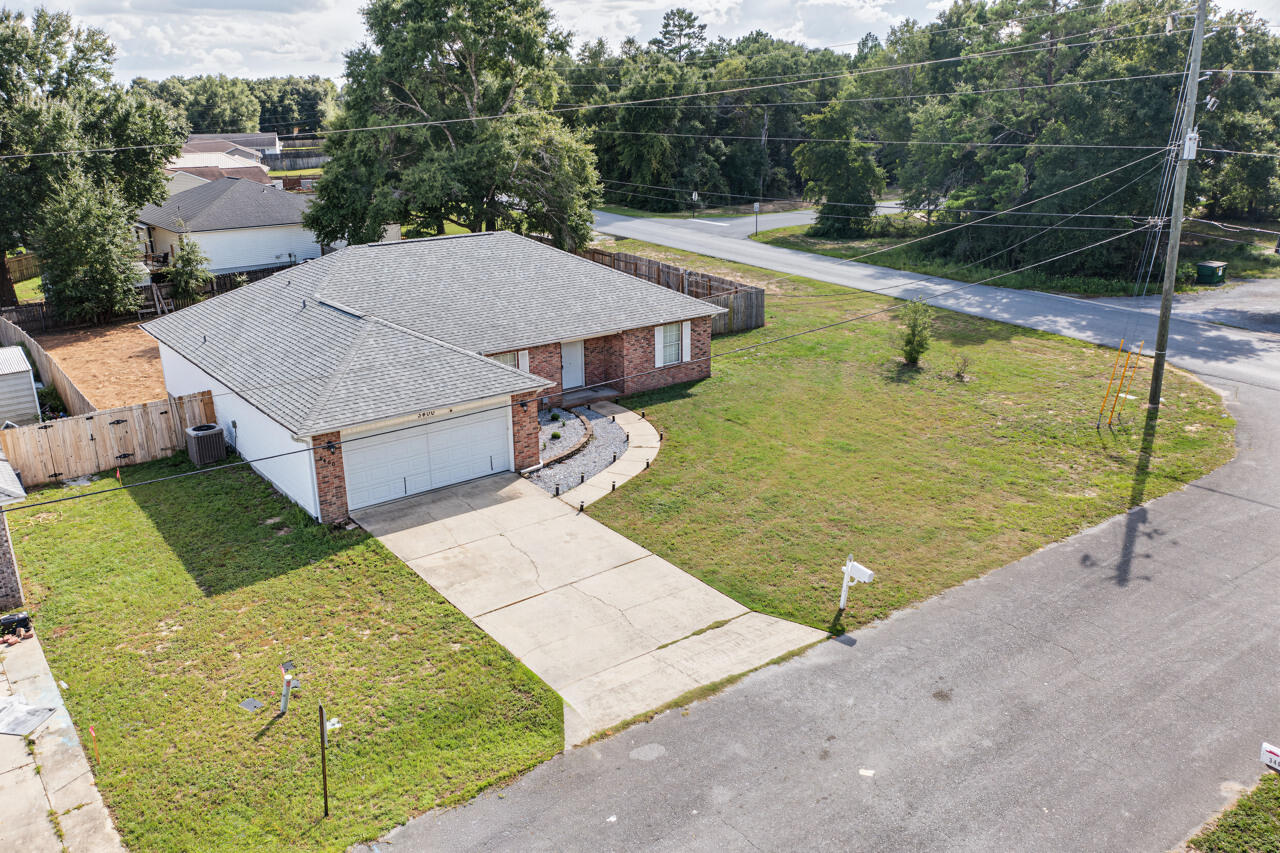 FAIRCHILD ESTATES - Residential