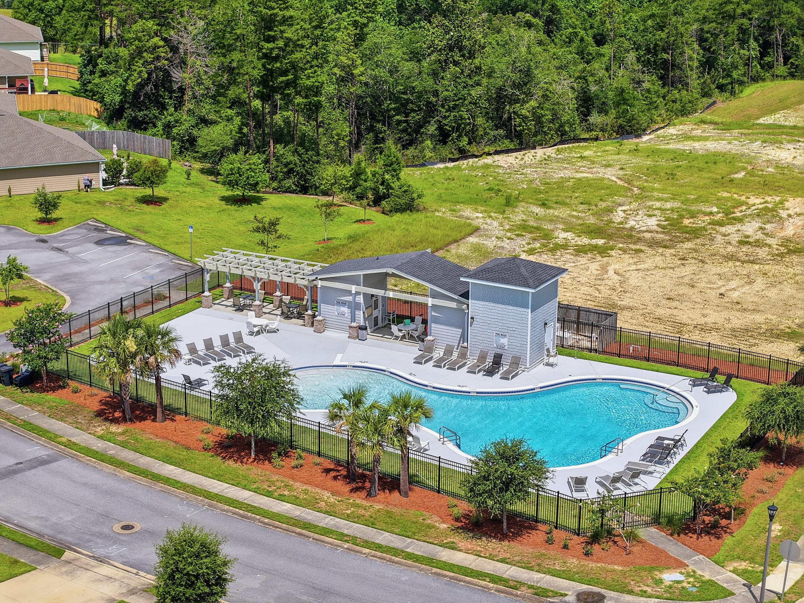 Cross Creek Estates - Residential