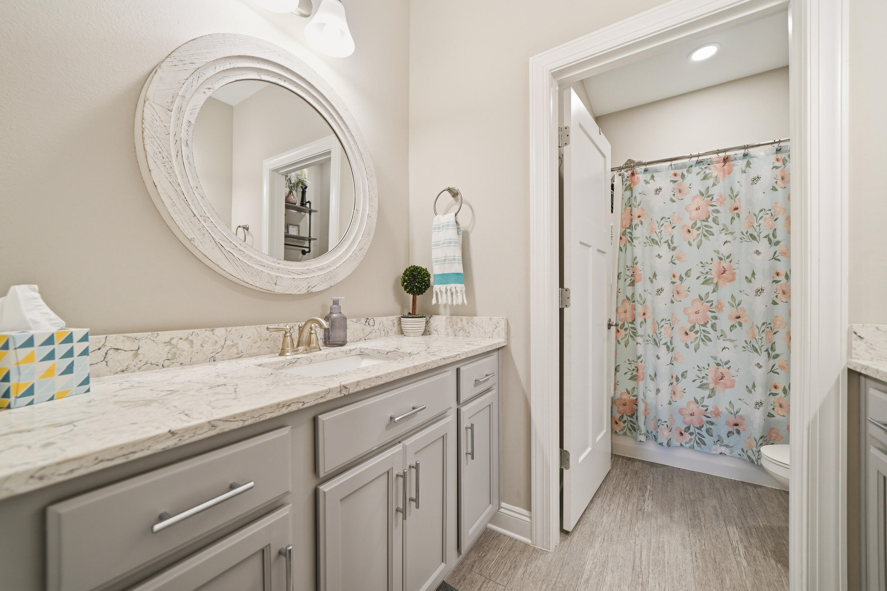 Cross Creek Estates - Residential