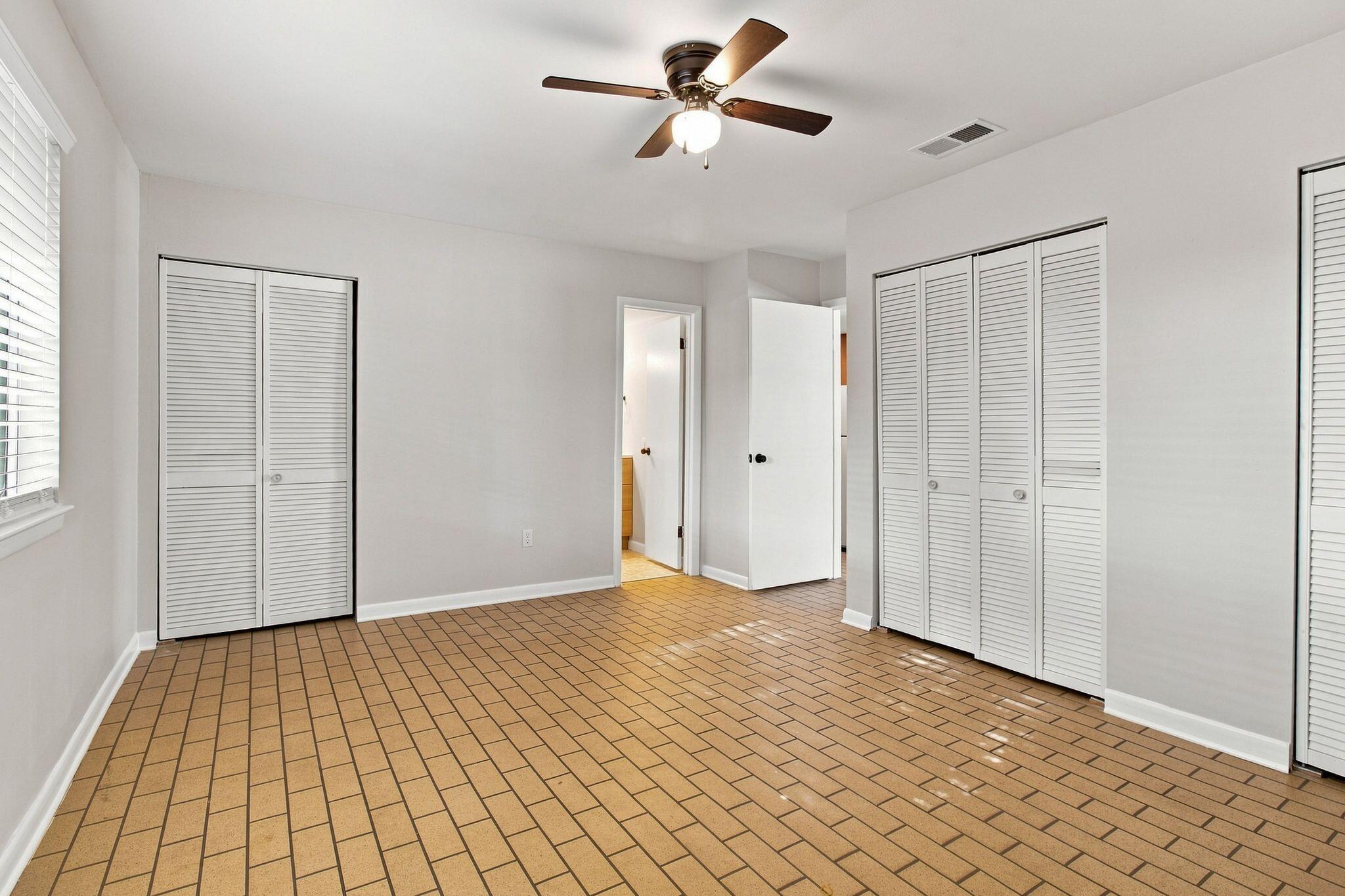 COLLEGE PARK CONDO - Residential Lease
