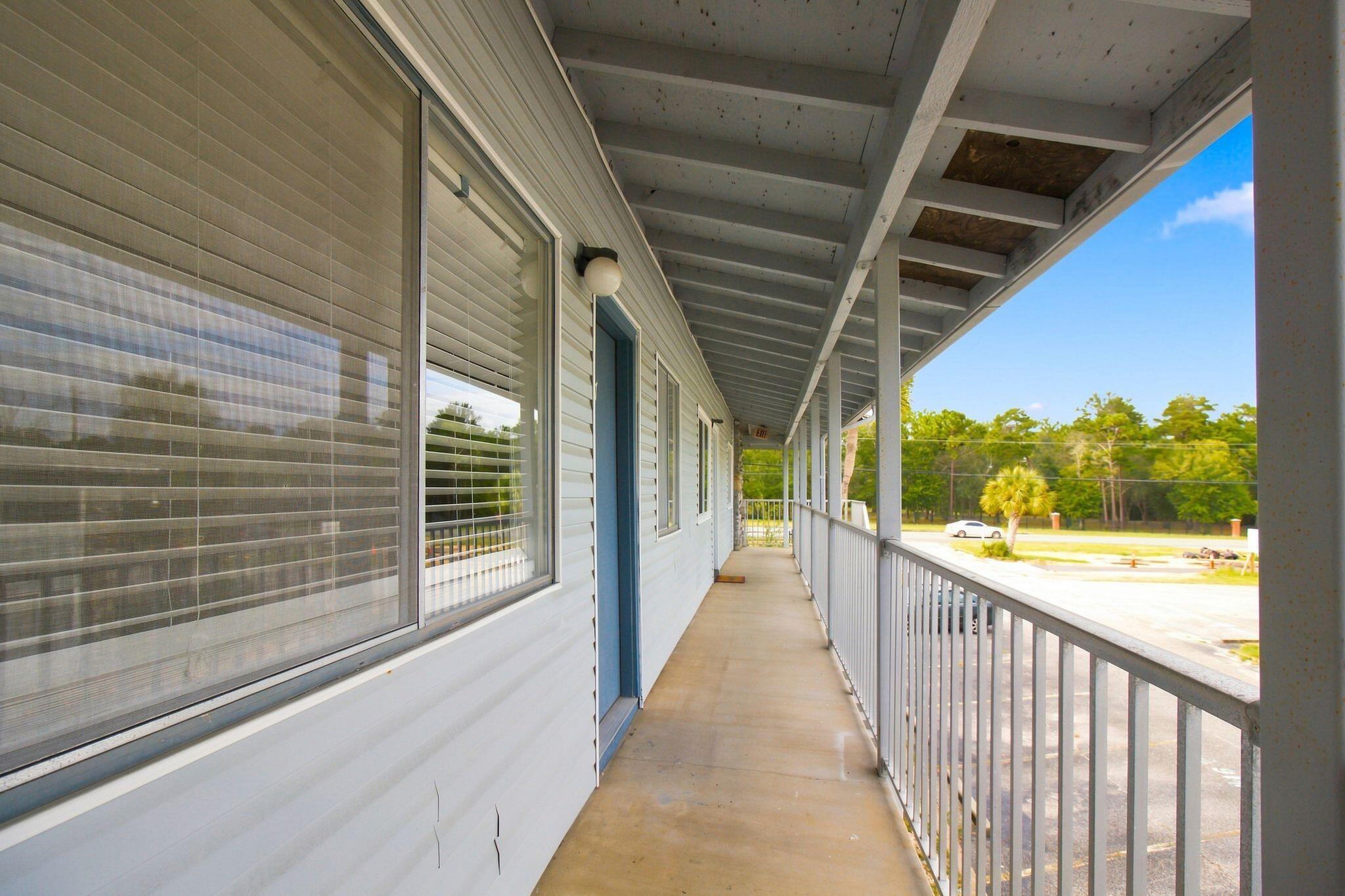 COLLEGE PARK CONDO - Residential Lease