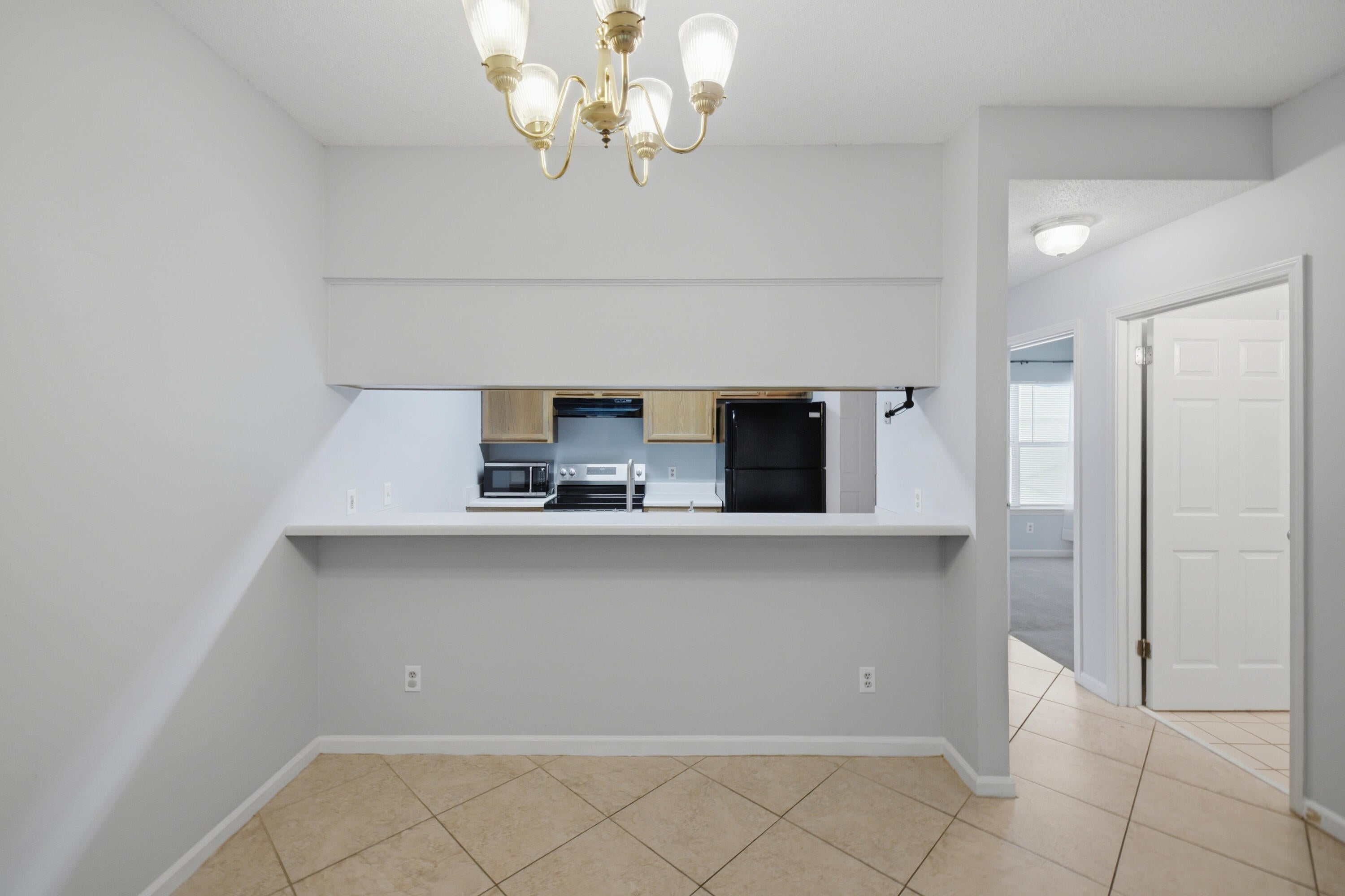 POINTE OF VIEW CONDO - Residential Lease
