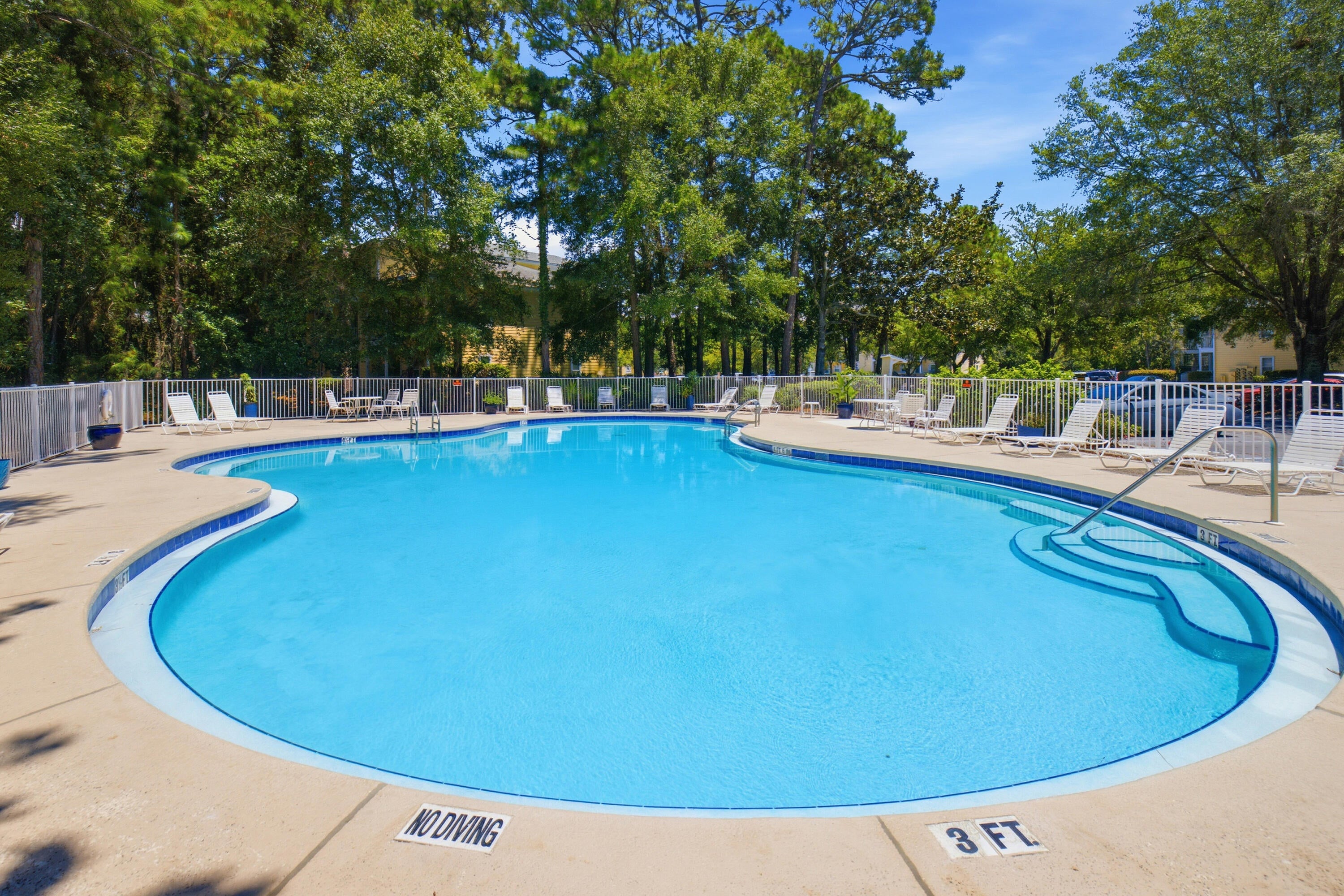 POINTE OF VIEW CONDO - Residential Lease