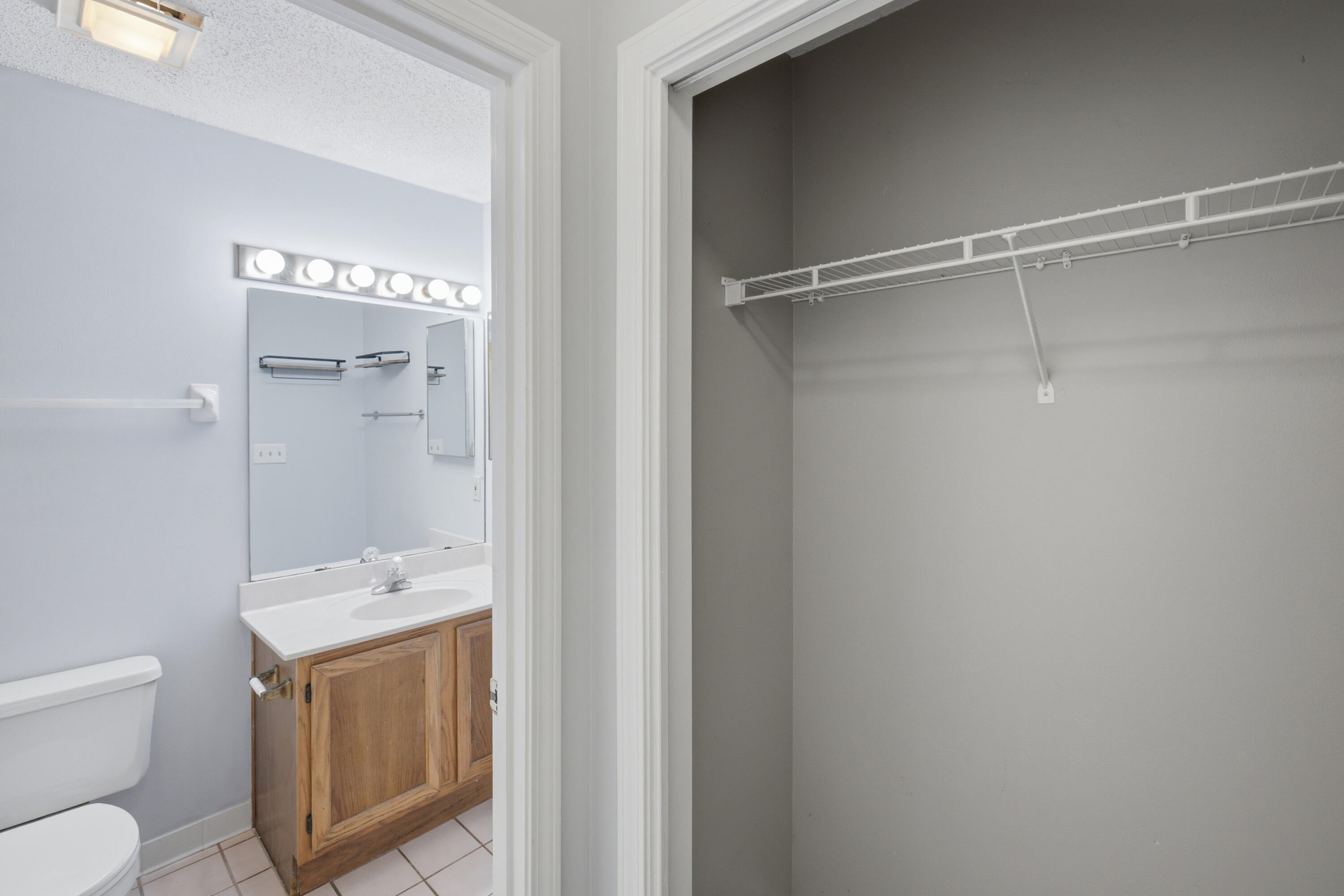 POINTE OF VIEW CONDO - Residential Lease