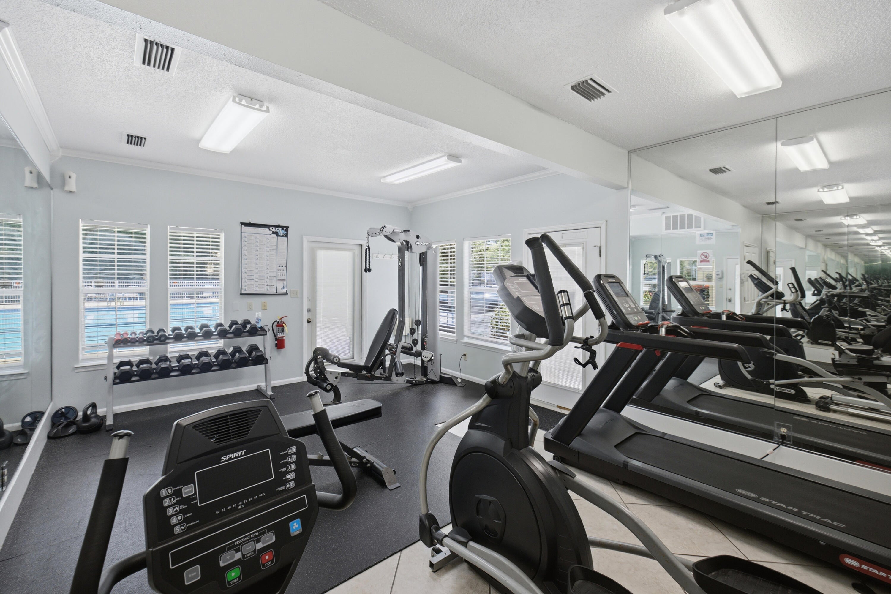 POINTE OF VIEW CONDO - Residential Lease