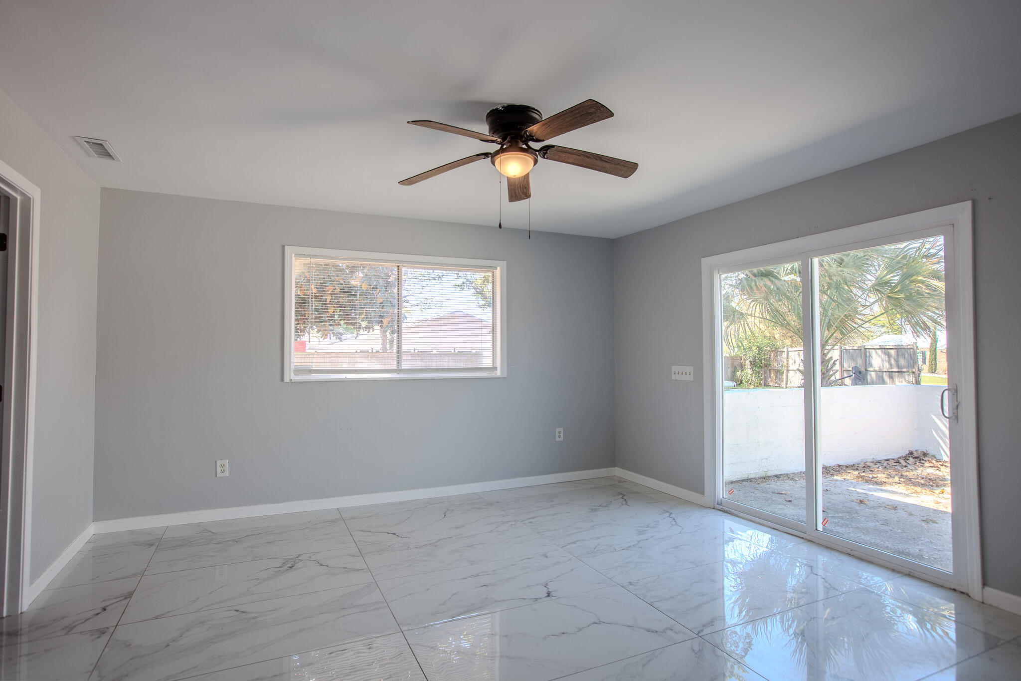 BAYWOOD SHORE ESTATES UNIT 2 - Residential