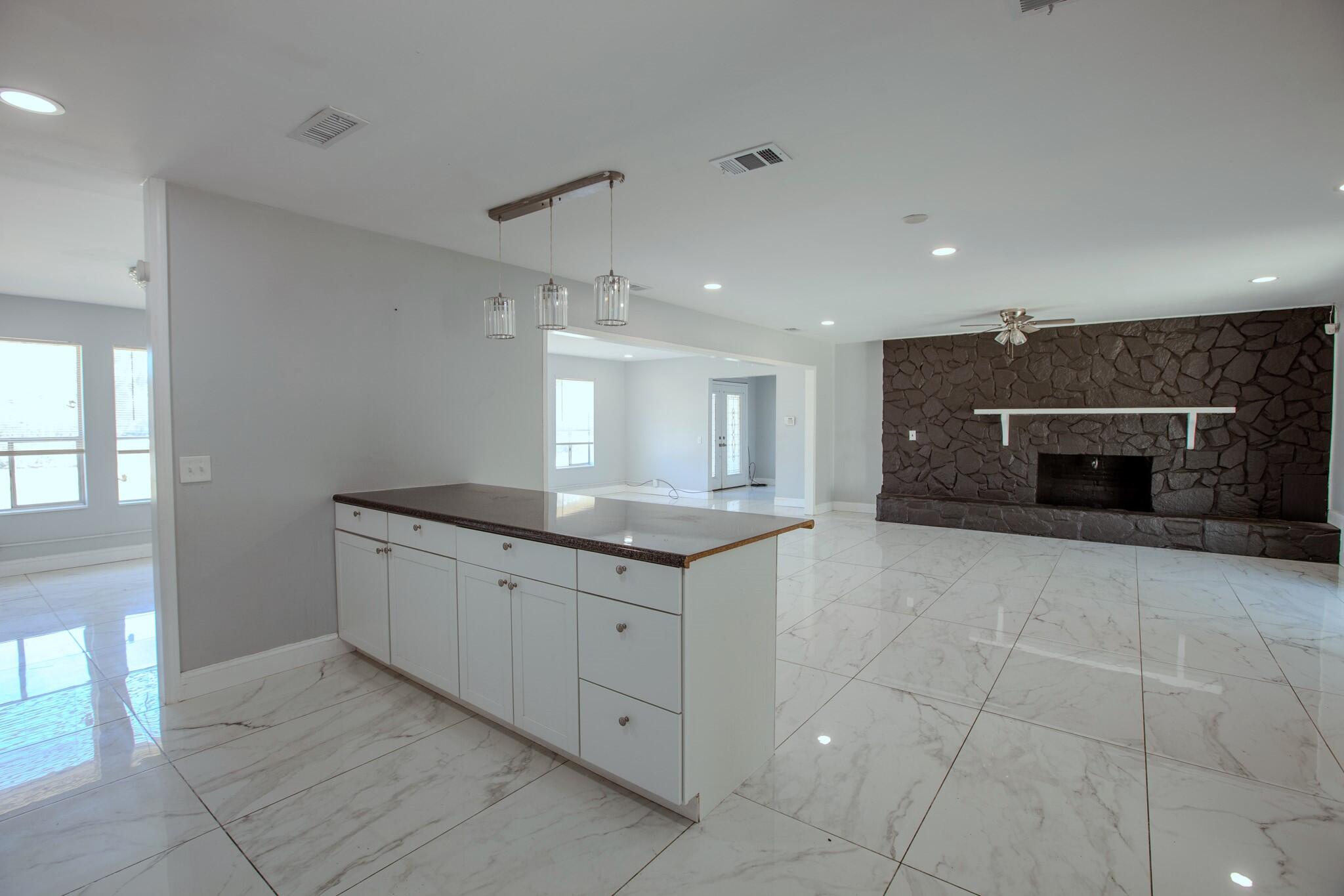 BAYWOOD SHORE ESTATES UNIT 2 - Residential
